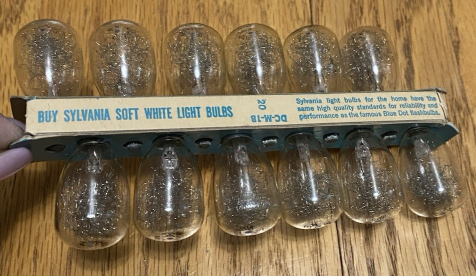 Vintage Sylvania M3 Blue Dot Flashbulbs NOS Camera Flash Bulb Unused USA