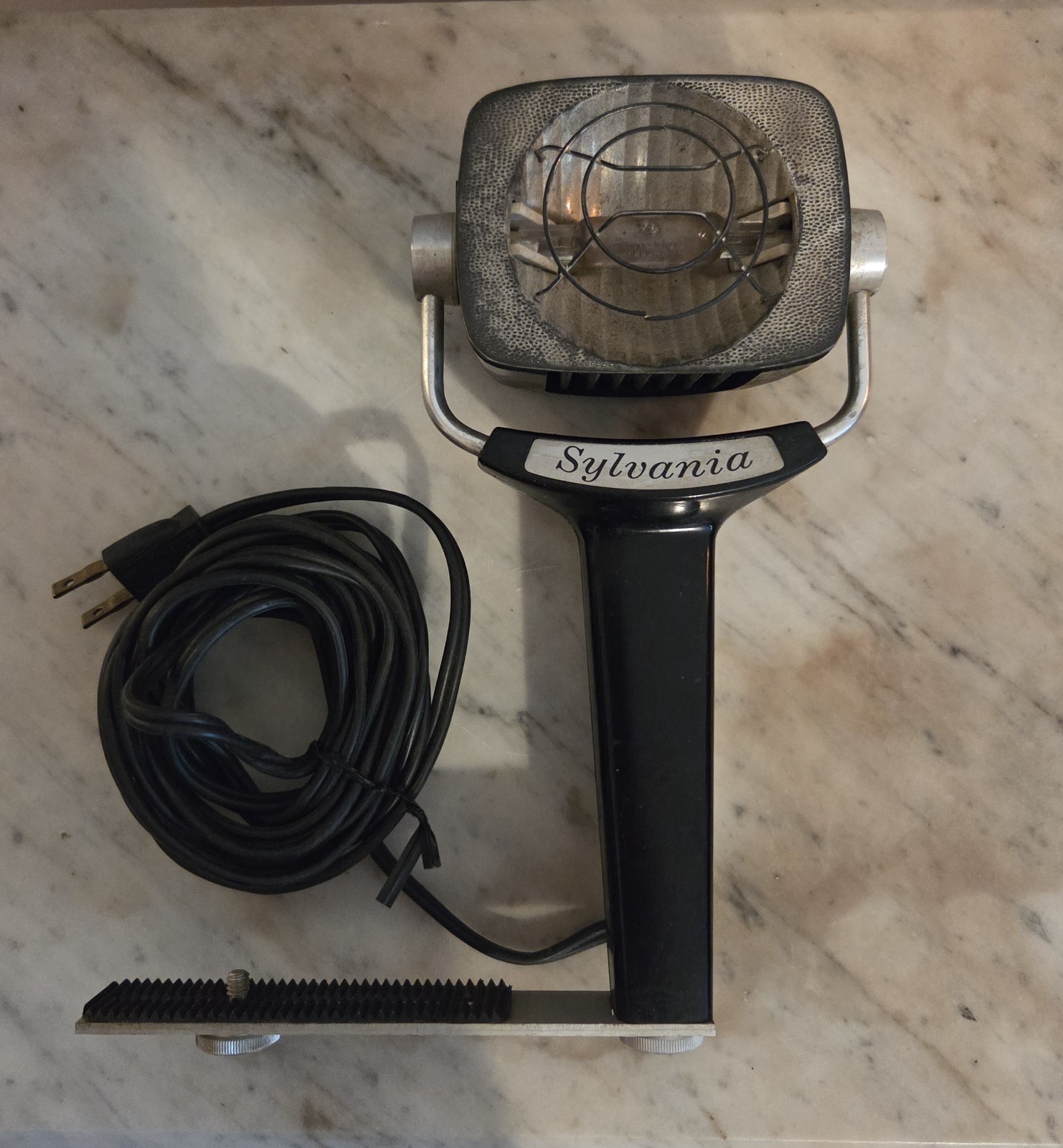 Sylvania SG-1 Sun Gun Movie Light with Original Bracket and Instruction Manual