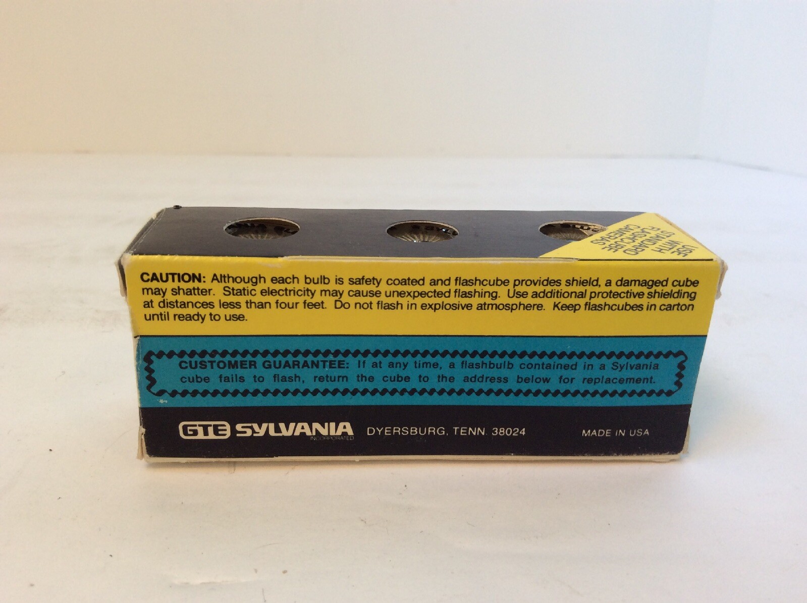 Vintage Sylvania Flashcubes Camera Bulbs 3 cubes NIB Blue Dot 12 Flashes