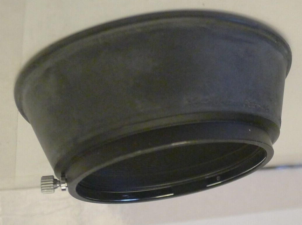 Olympus 35-105mm f3.5-4.5 Rubber Lens Hood – Made in Japan