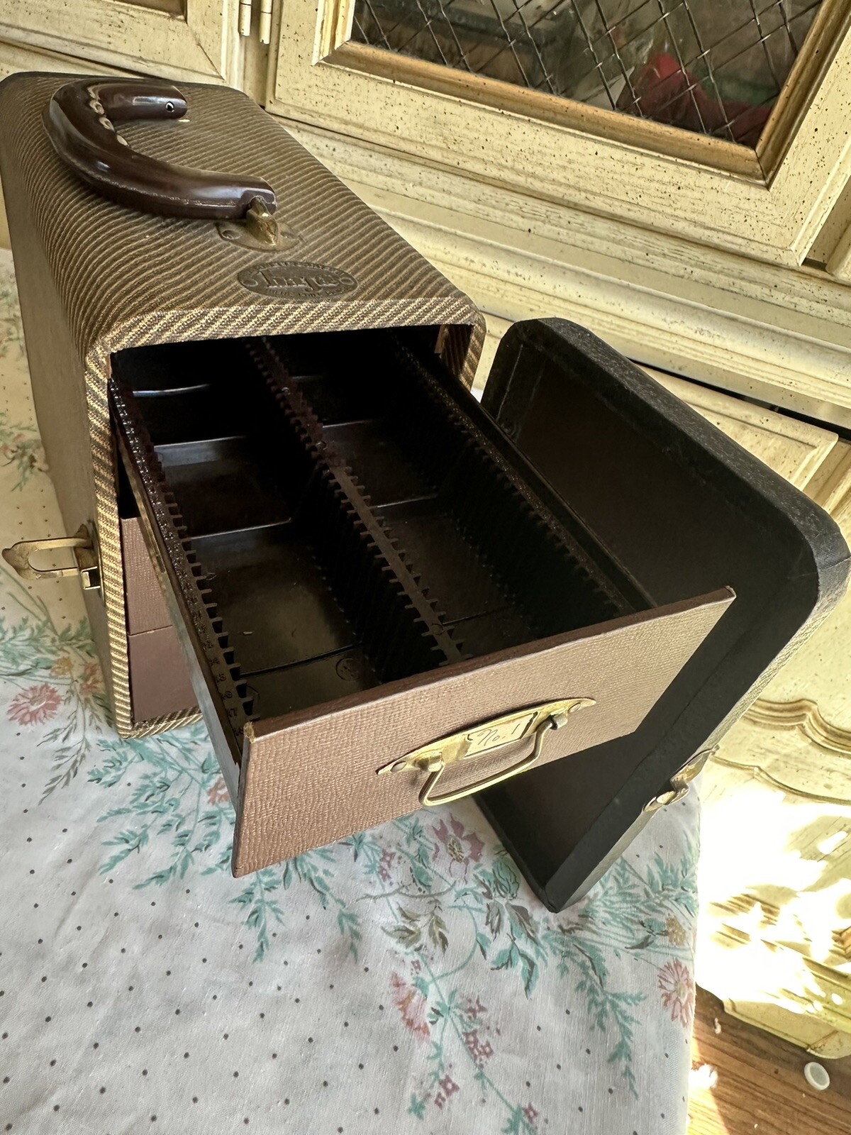 VINTAGE BARNETT & JAFFE BAJA USA Suite Case SLIDE 3 Drawer Holder