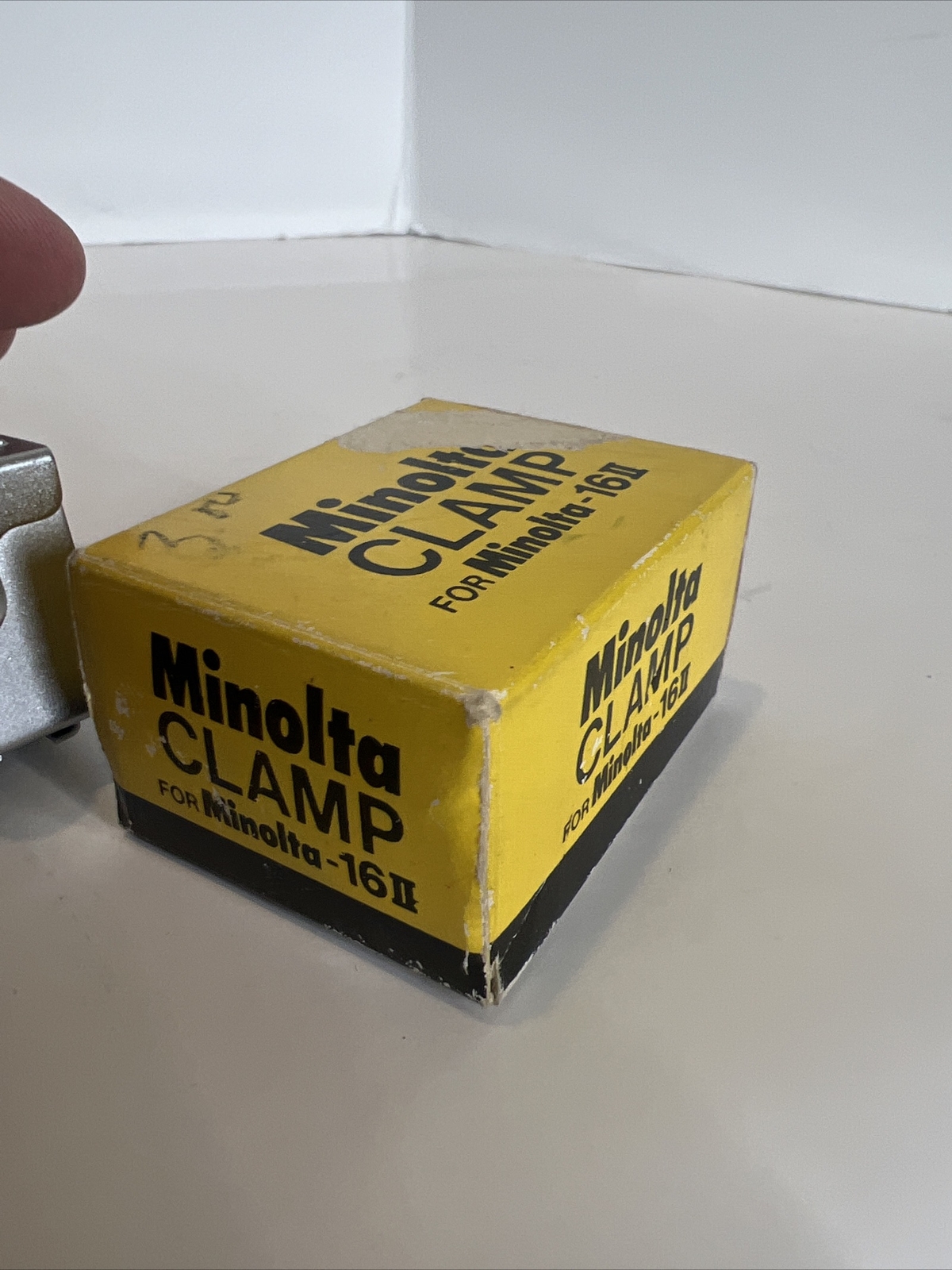 Genuine Minolta Accessory Tripod Shoe Clamp for Minolta 16 P, EE & EE II -Japan