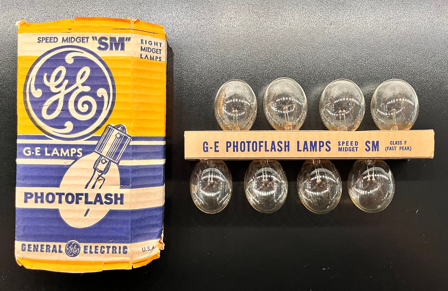 Vintage GE Photoflash Lamps Speed Midget “SM” Class F Made in U.S.A. – Pack of 8