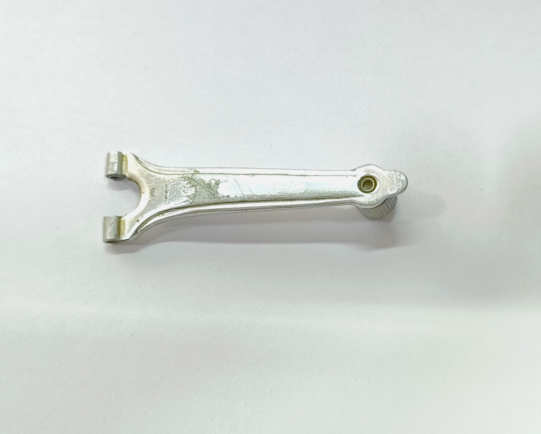ROLLEI, Rolleiflex spare winding crank, Old type, Wide, 7.5 mm Fork Spacing #S18