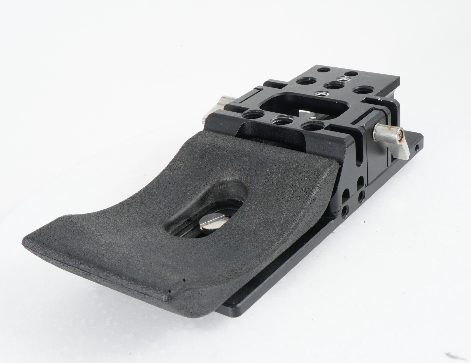 – MOVCAM MINI 15MM LIGHT WEIGHT SUPPORT FOR SONY PMWF3 CAMERA MFR #303-1106-USED