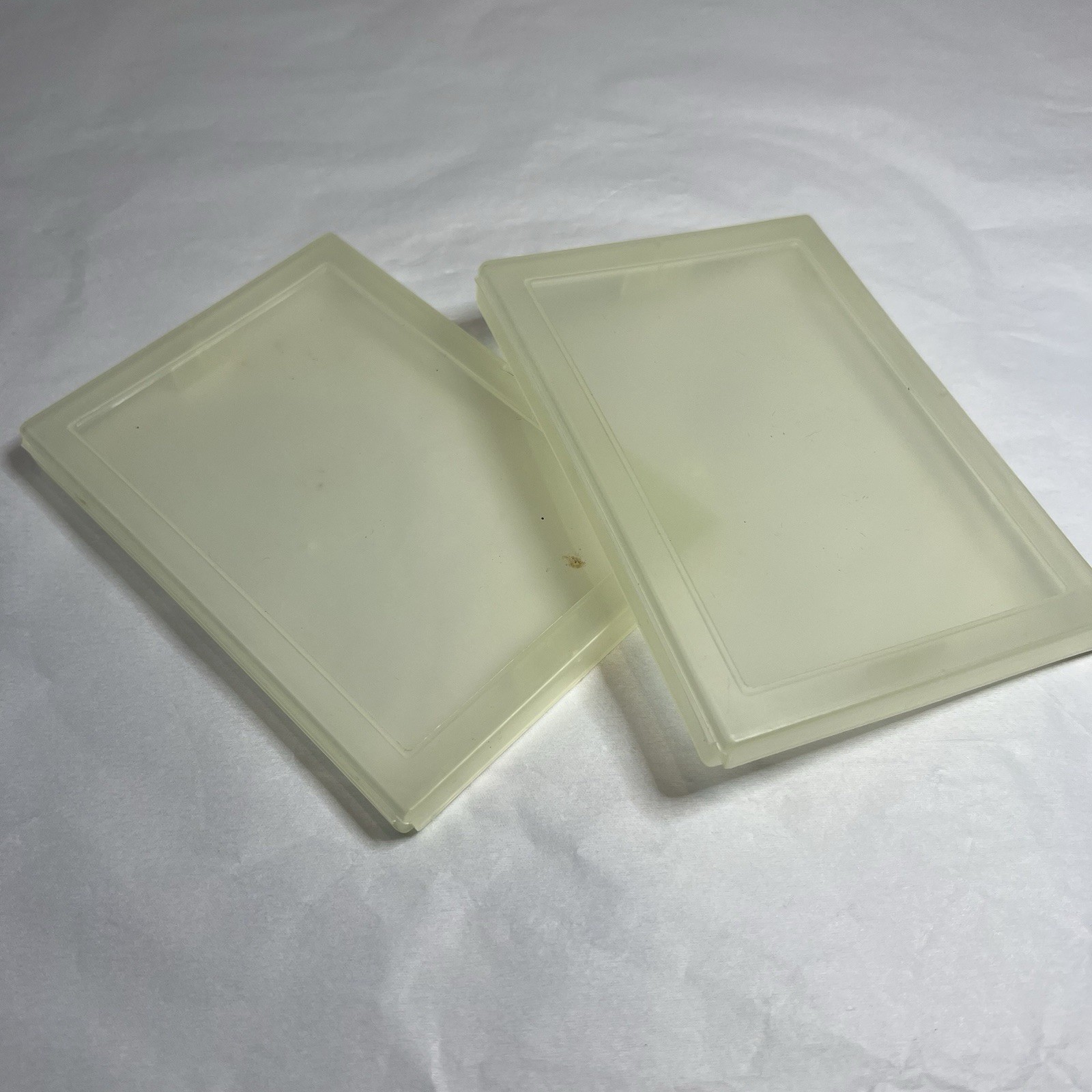 3.5×5” Single wafer carrier Lot of 2 Square plastic containers Vintage