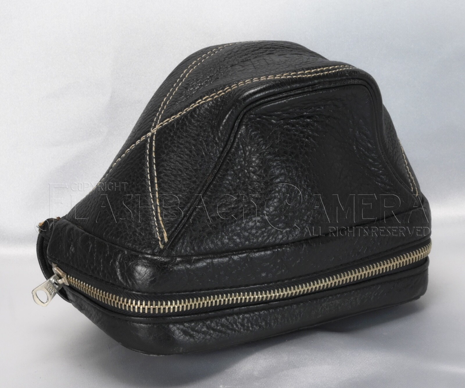 * Rare * Early Type soft leather case for the Nikon F in Good Condition #022254