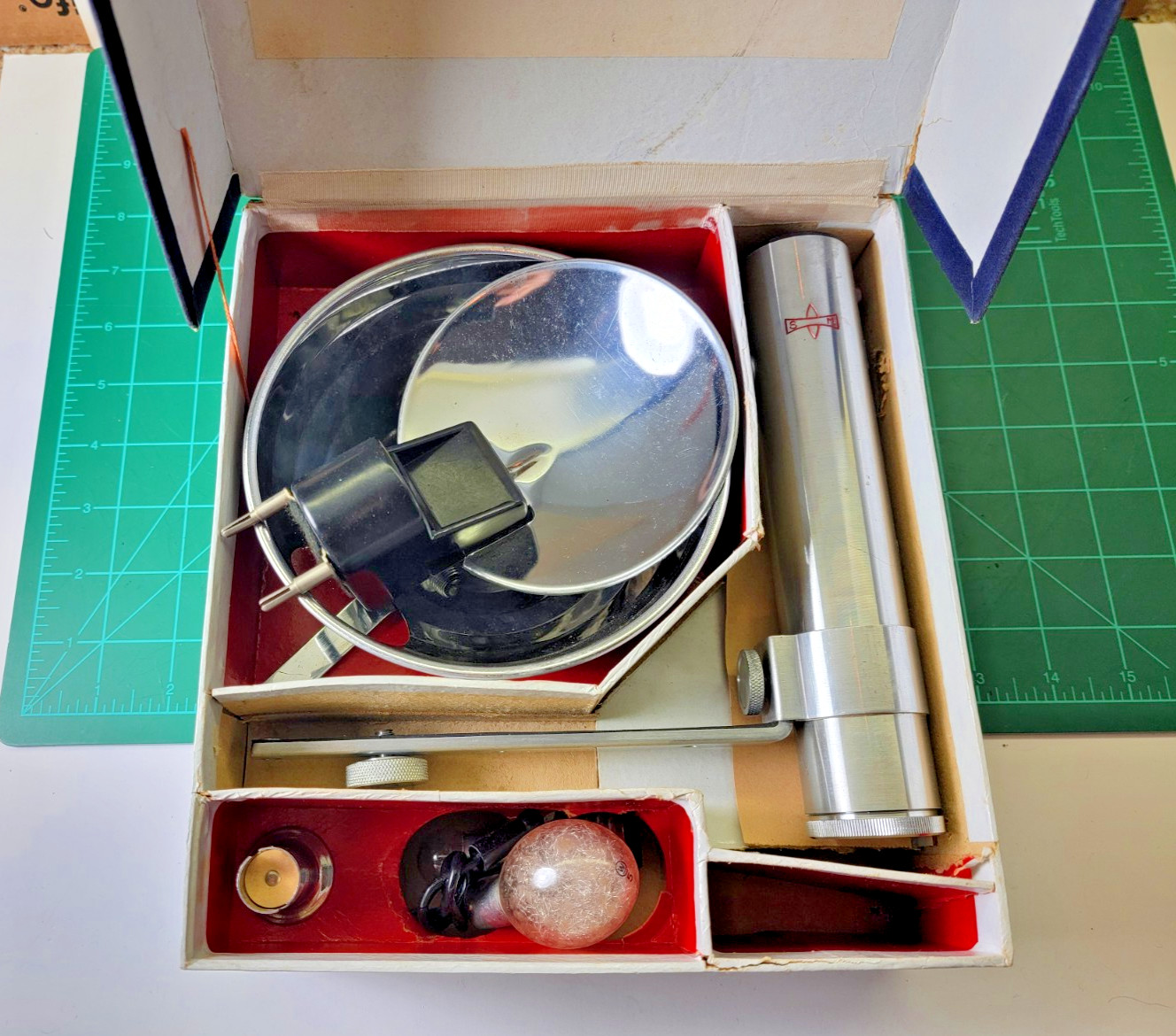 Mamiya’s Photography Camera Flash Equipment – Tokyo, Japan Vintage Boxed