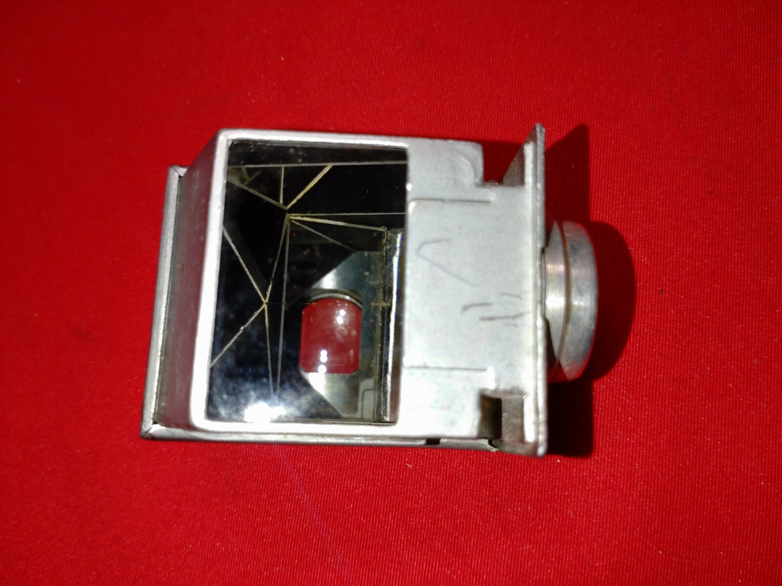 Prism Viewfinder Camera Start