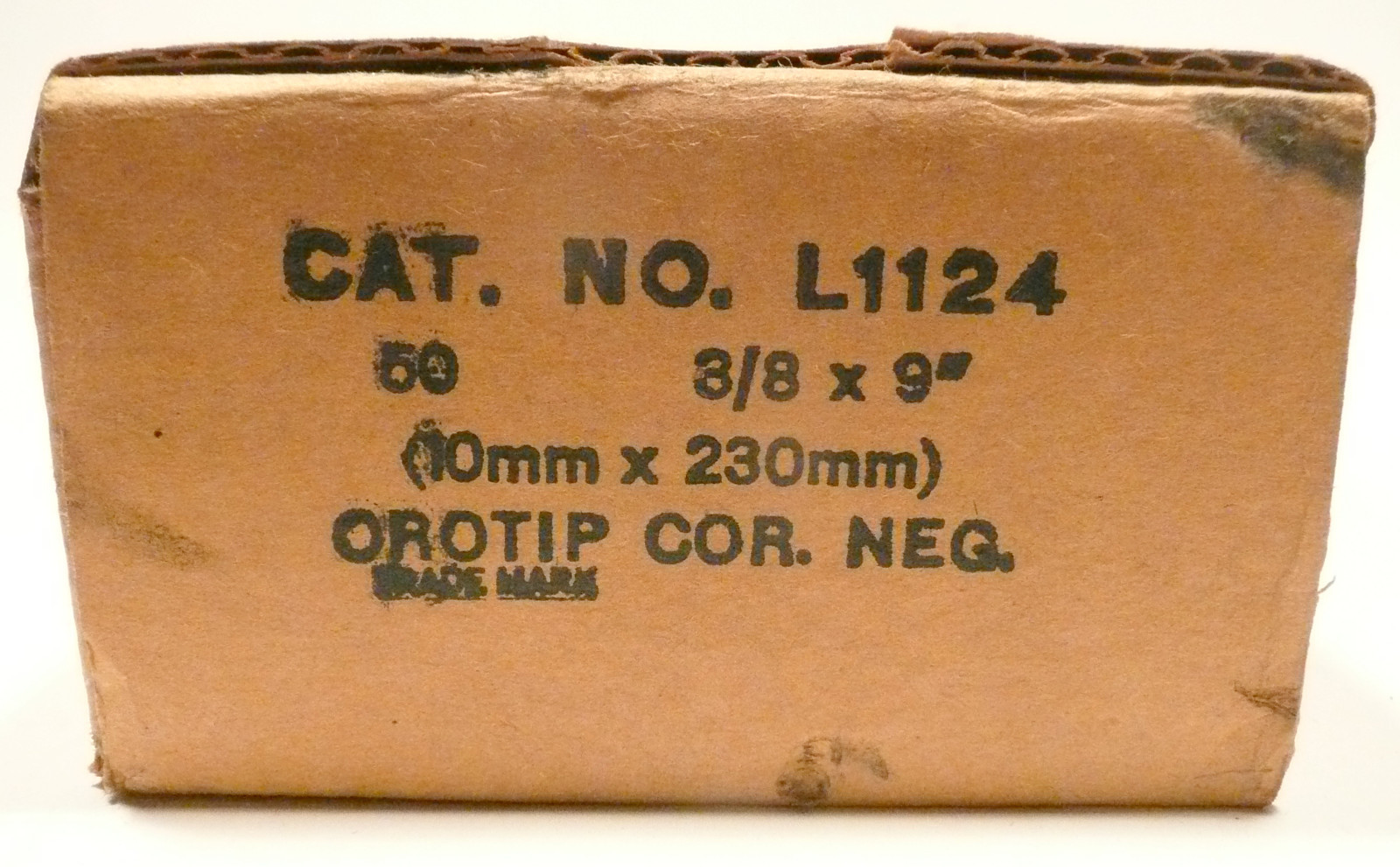 CARBON ARC RODS for 35mm FILM PROJECTION – 1 BOX of 10mm x 9″ NATIONAL NEGATIVE