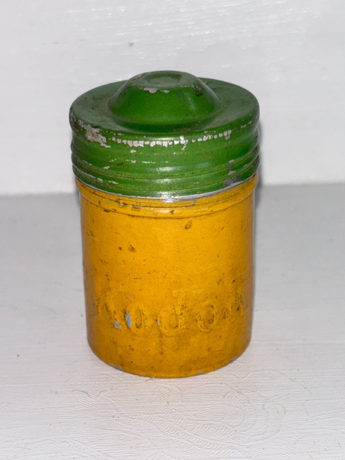 Kodak Film Metal Tin Canister 35mm Vtg Yellow Green Empty Photography Camera Can