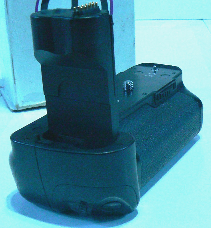 Canon Battery Pack Grip BG-ED3 – Made in Japan