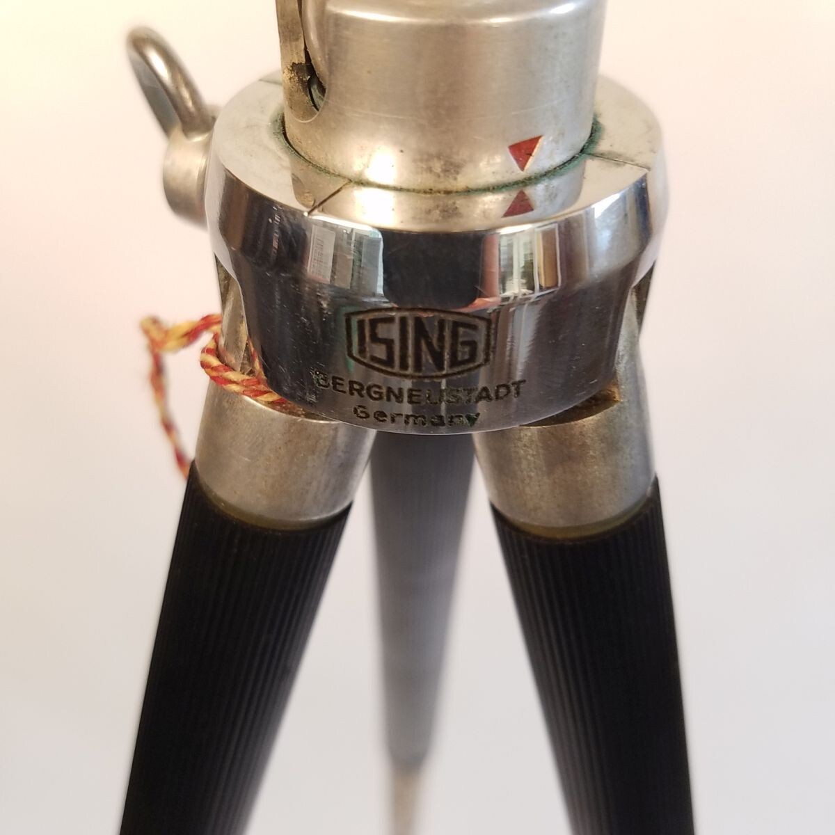 Vintage Ising Telescoping Brass Leg Tripod Original Case Germany 47″ 6 Section