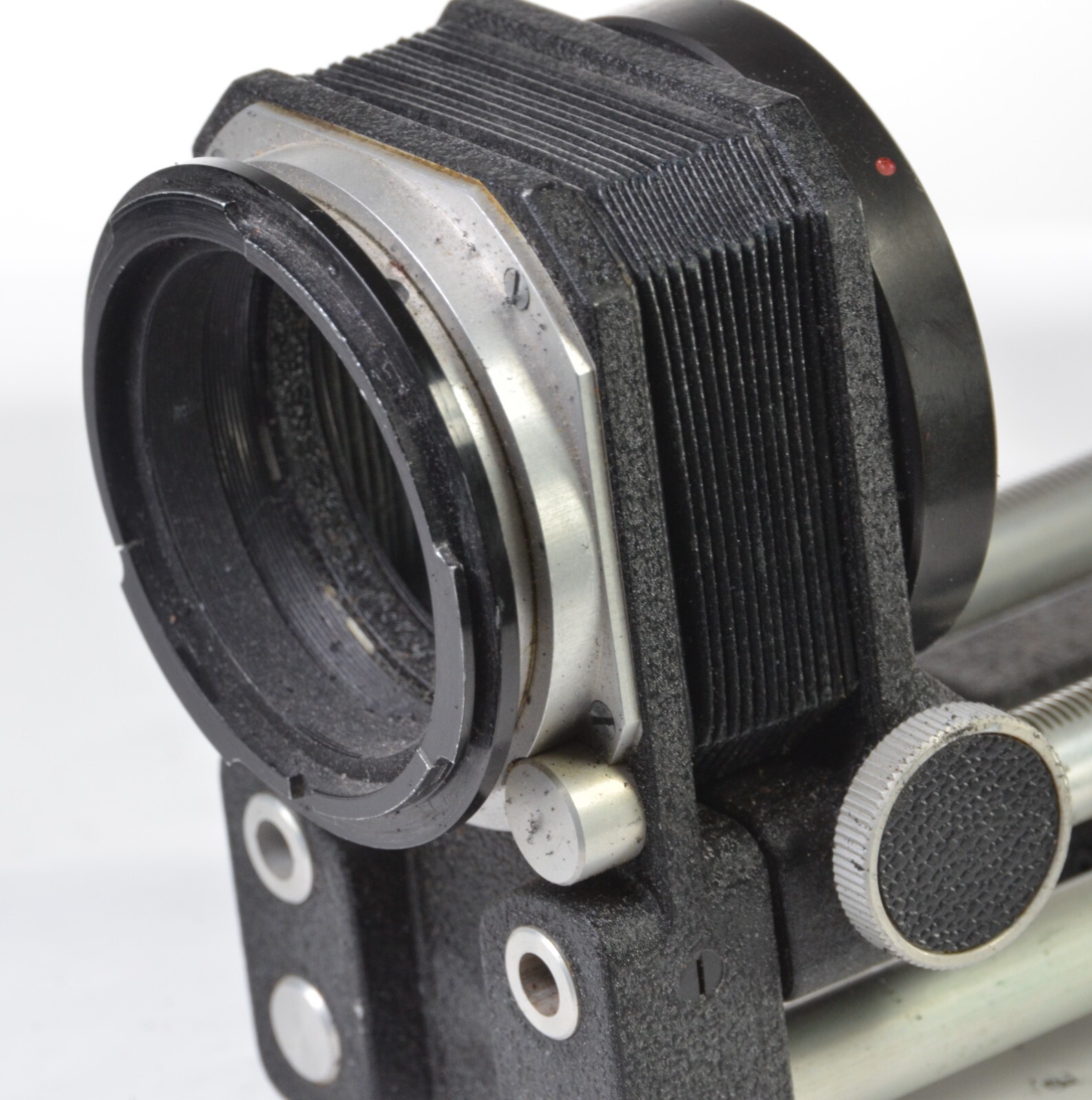 VINTAGE NOVOFLEX Bellows with focus rail and Slide Copying attachment-READ