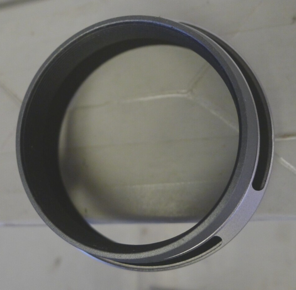 Vello LHF-X100 Lens Hood & 49mm Adapter Ring Fuji Fujifilm X100F X70 X100S X100T