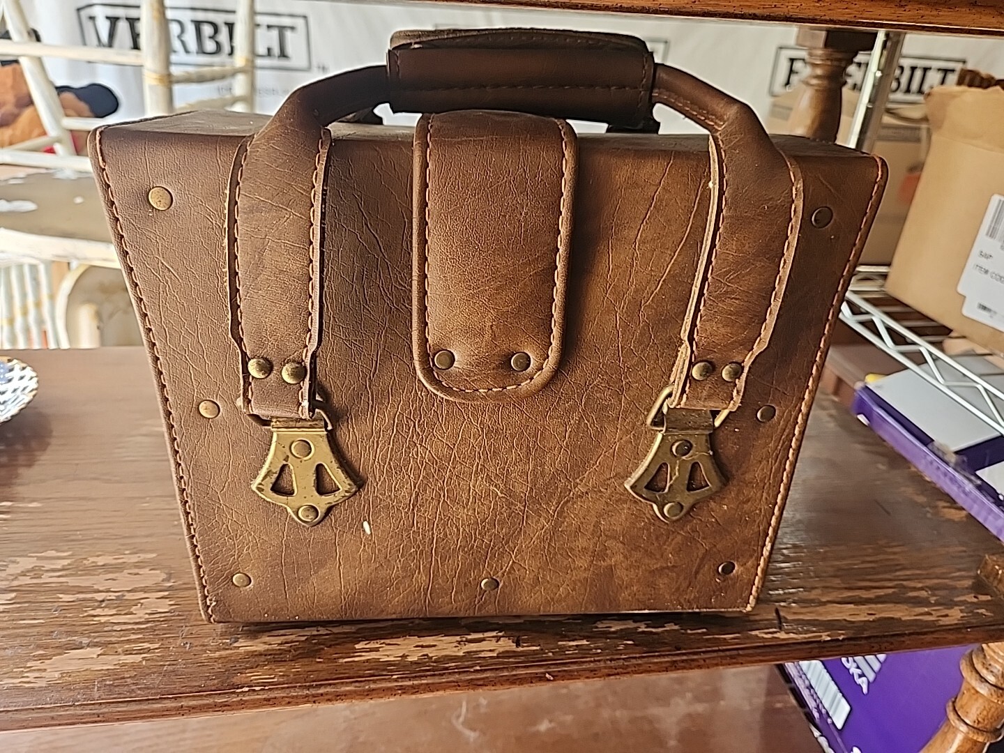 Vintage Leather Tucky Camera bag Hard Case With 2 Lenses And Flash