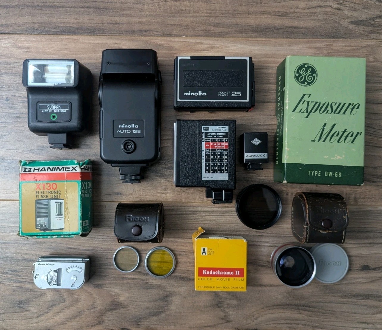 Vintage Camera Accessories Lot – Flashes, Meters & Filters (Untested, As-Is)