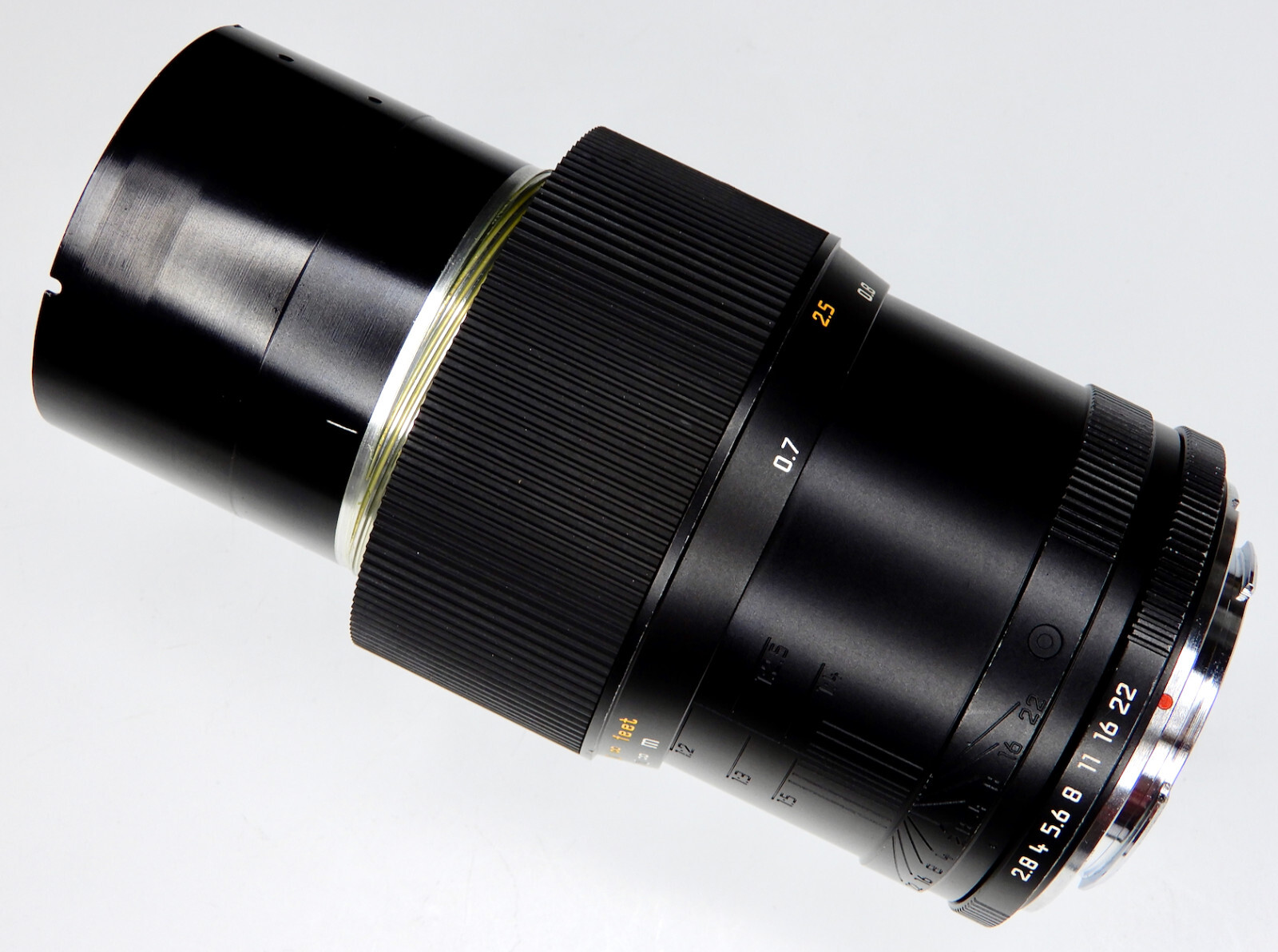 Leica Focusing Helicoid for 100mm f2.8 APO-Macro-Elmarit-R ………… Minty