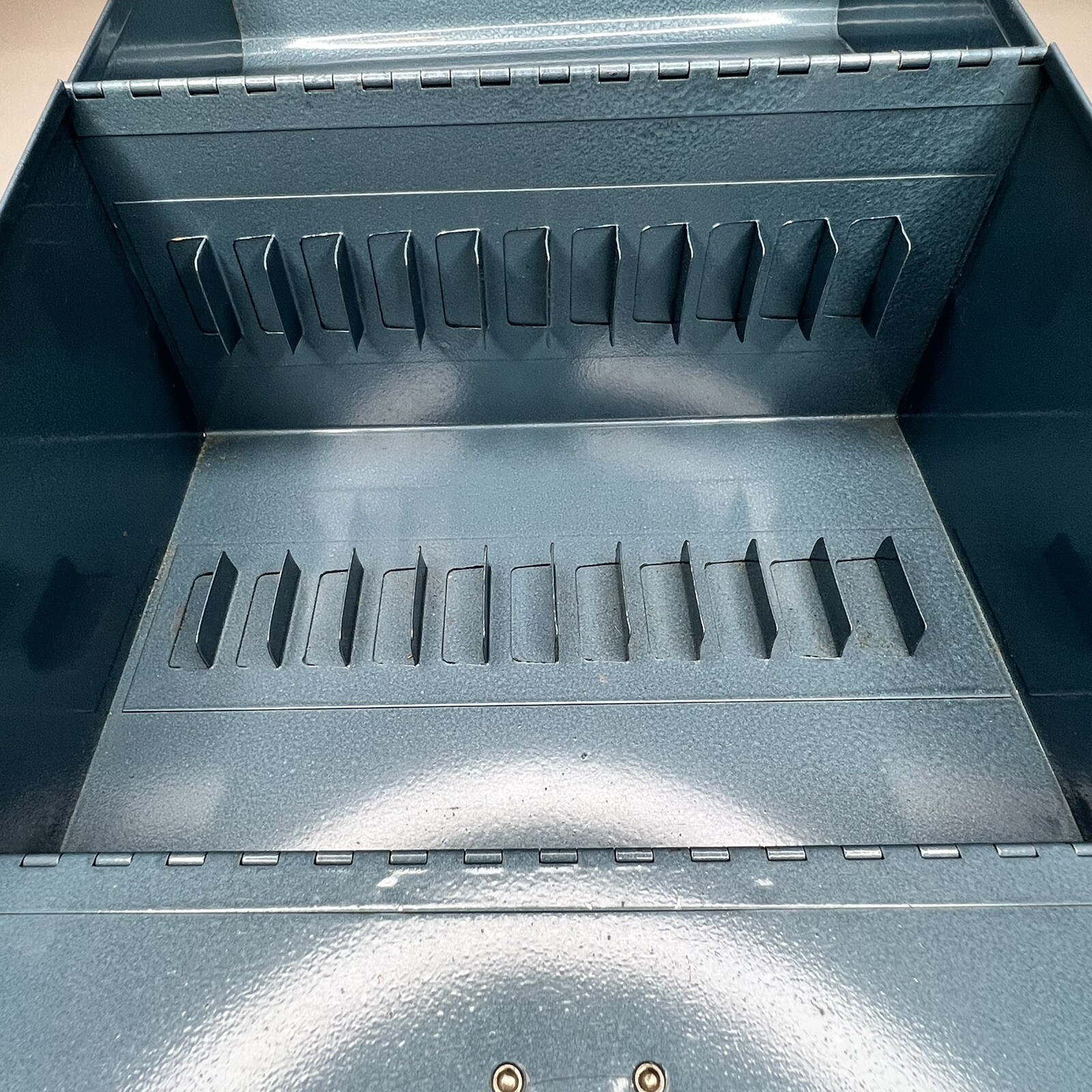 Logan De Luxe Blue Metal 8mm Movie Reel Chest Case w/ Original Box