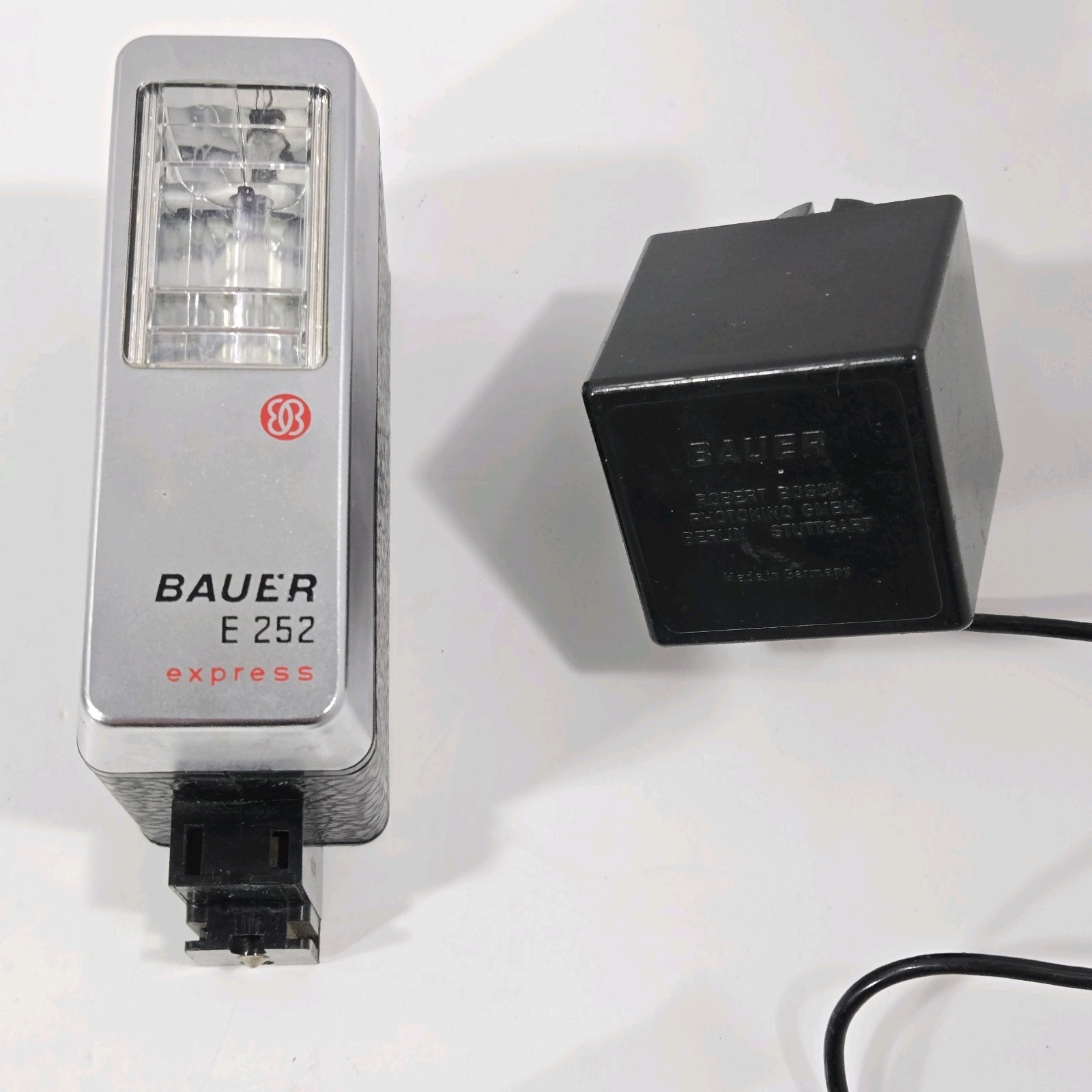 Bauer E 252 Express Ultrablitz Camera Flash – Untested