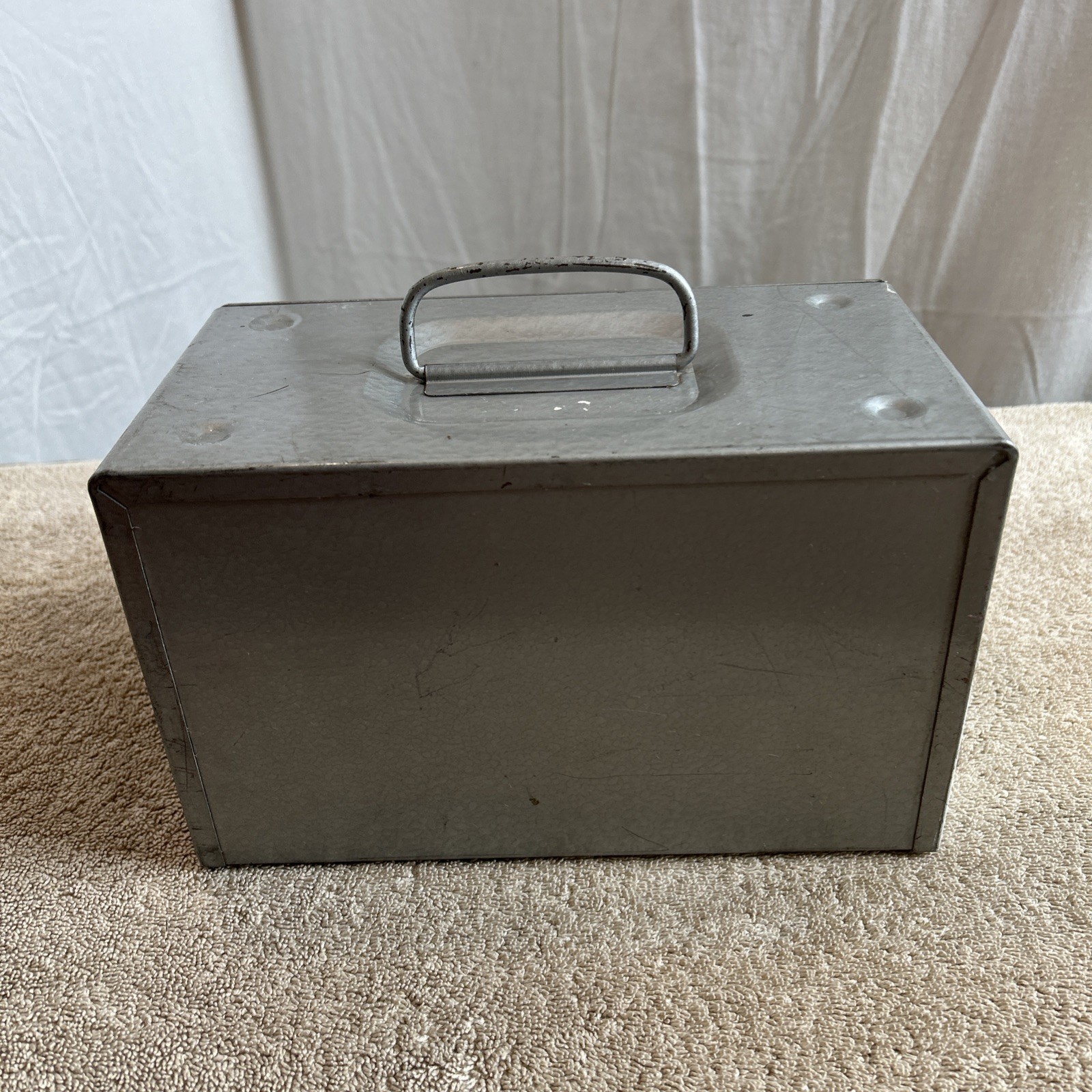 Vintage Brumberger Metal 8mm Film Chest Carrying Case 12 Slots 200-B01