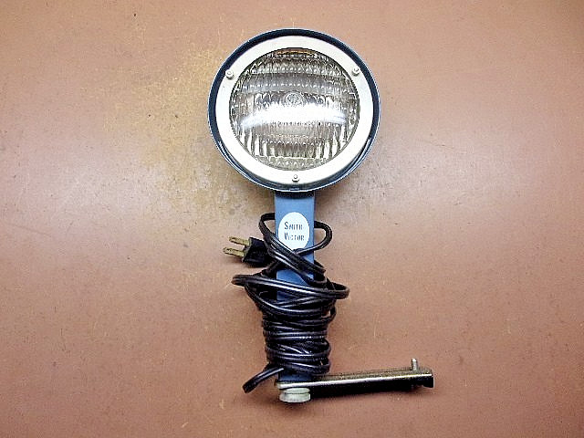 Vintage SMITH-VICTOR Model L5 Movie Camera Flood Light Tested – Works – BRIGHT!