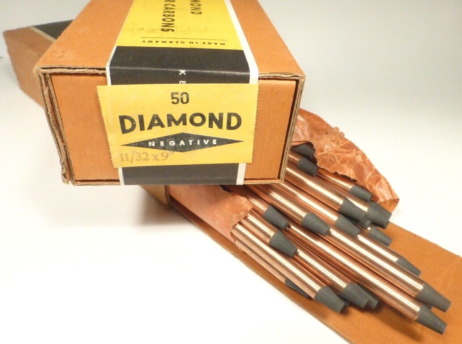 nos CARBON ARC RODS * German DIAMOND – BOX OF 50 .. 11/32 x 9 inch NEGATIVES