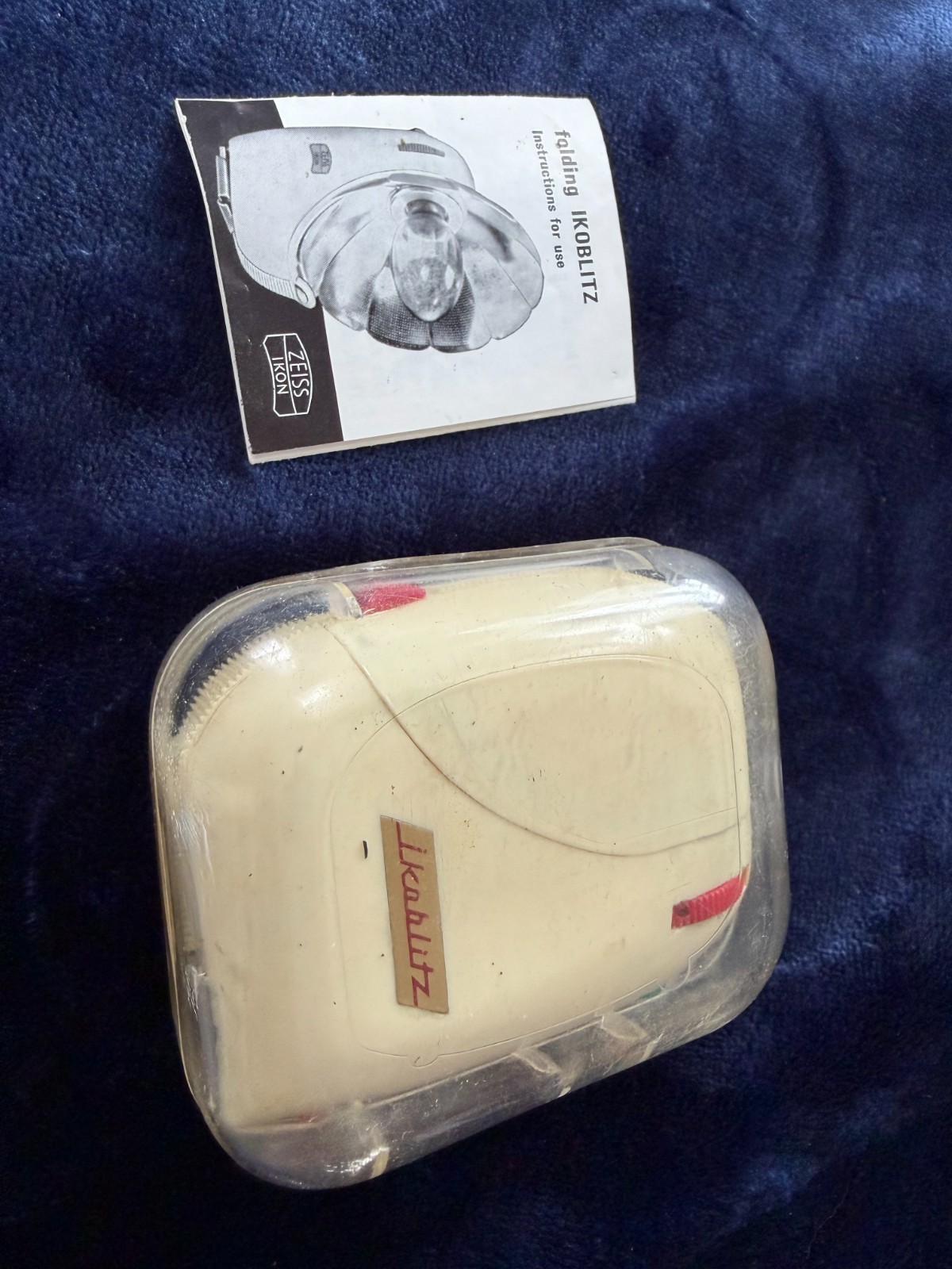 Zeiss Ikon Ikoblitz Vintage Folding Flash Unit w/ Instructions + GE Flashbulbs —