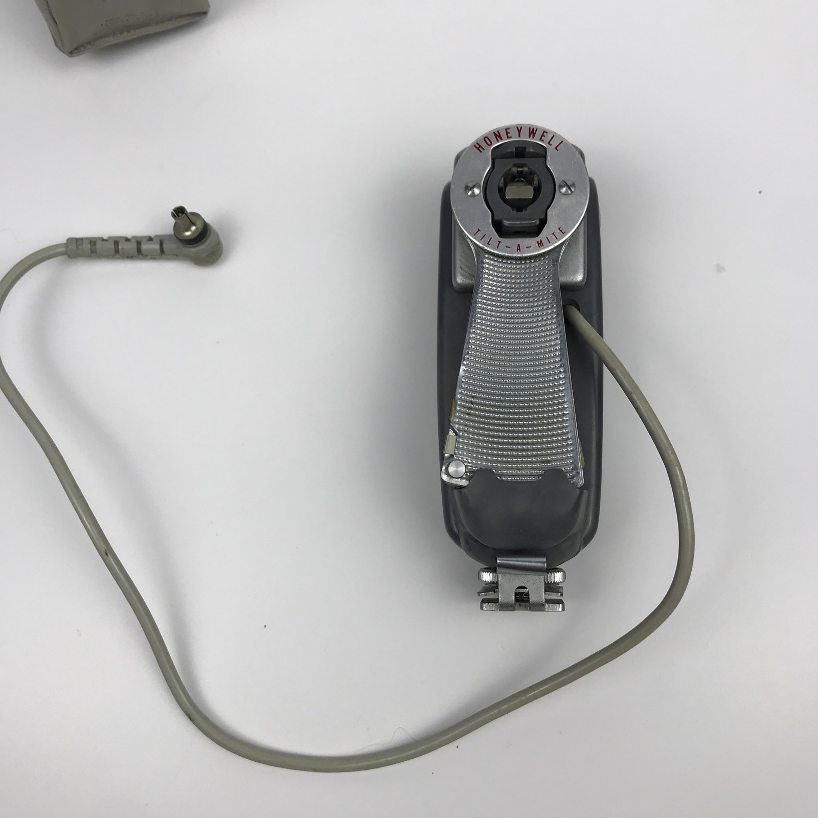 Vintage Honeywell Tilt-A-Mite Camera Flash Unit with Case Untested