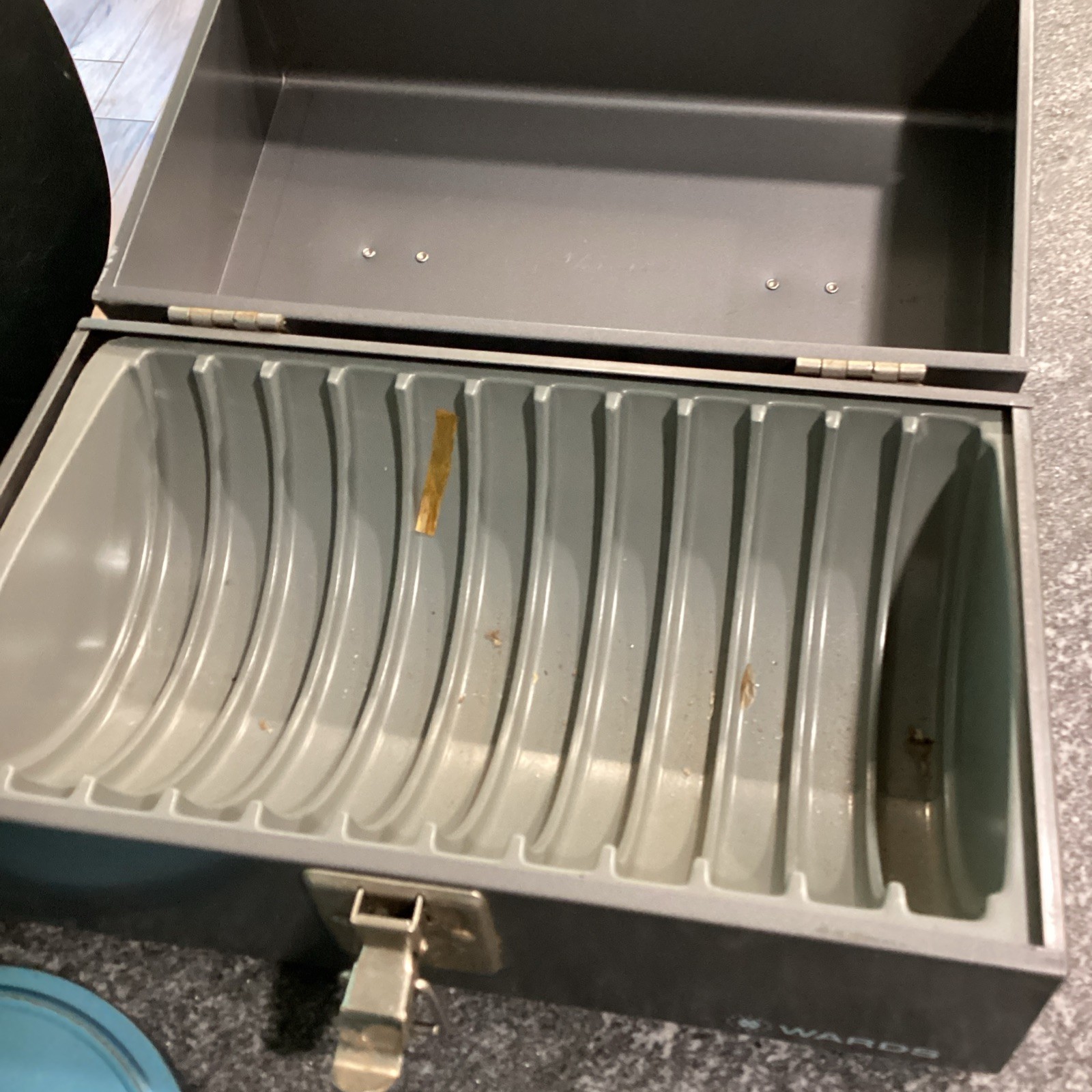 Vintage Wards 8mm Movie Film Storage Case with 7 Reels and 1 Film Canister