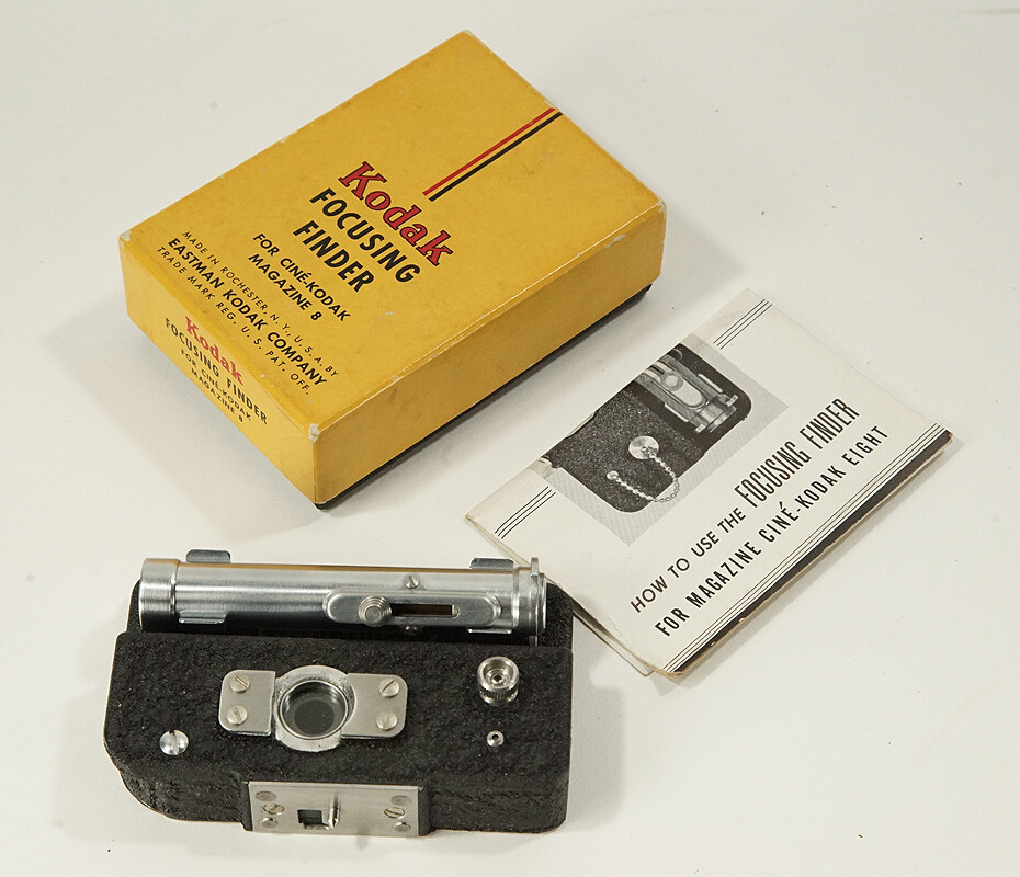 KODAK FOCUSING FINDER FOR CINE-KODAK MAGAZINE 8 + MANUAL, BOXED/219539