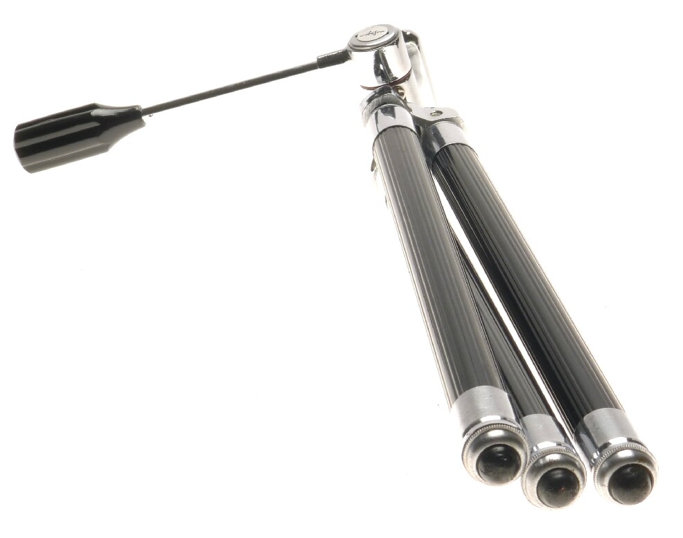 Hira extendable (ca.1m) table top fold-up compact tripod in pouch