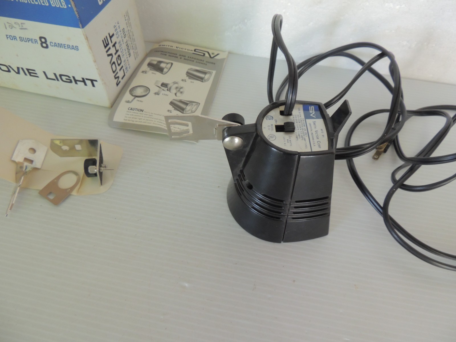 Smith-Victor Movie Light Model Q1U for Super 8 Cameras in Box Working 650 Watt