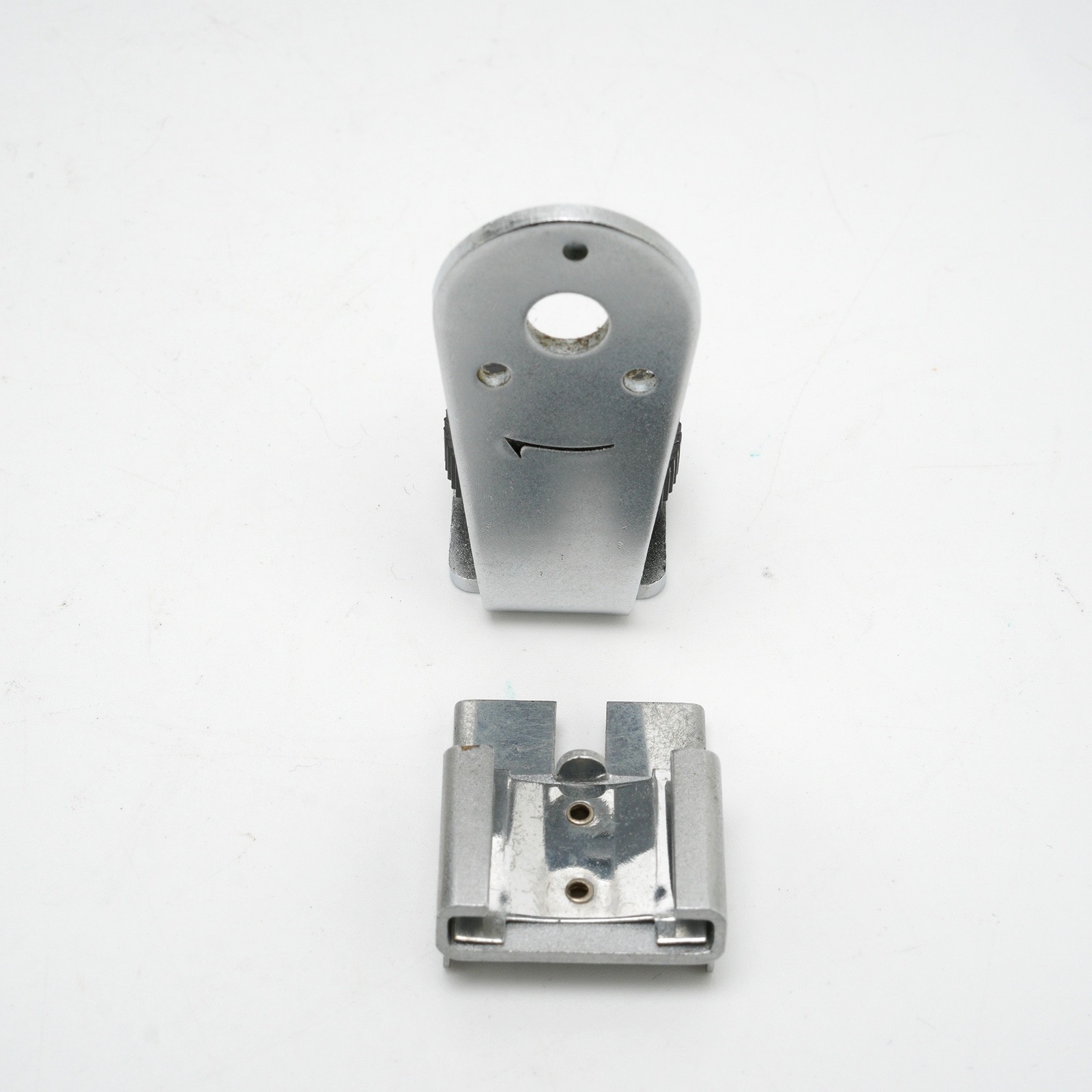 Ihagee Accessory Shoe for Exakta – Exa Cameras