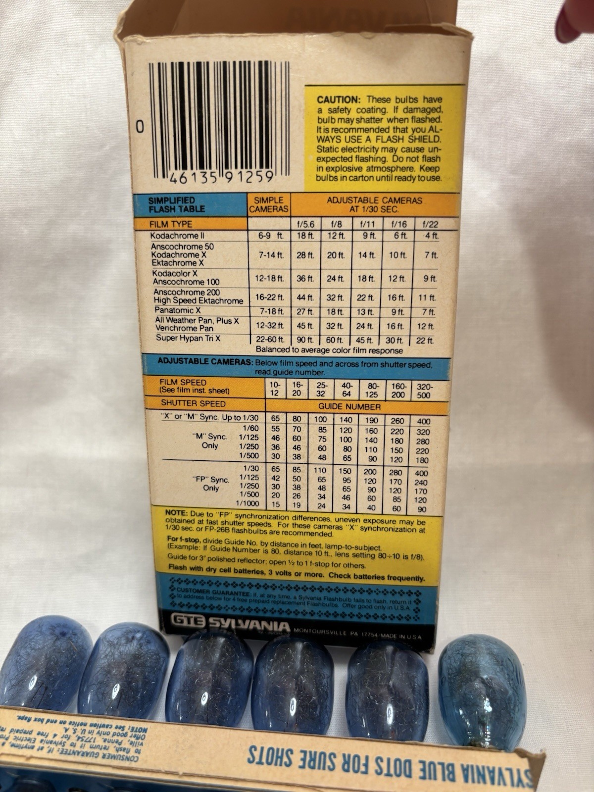 Vintage SYLVANIA Blue Dot Flashbulbs M3B 12 Blue Bulbs