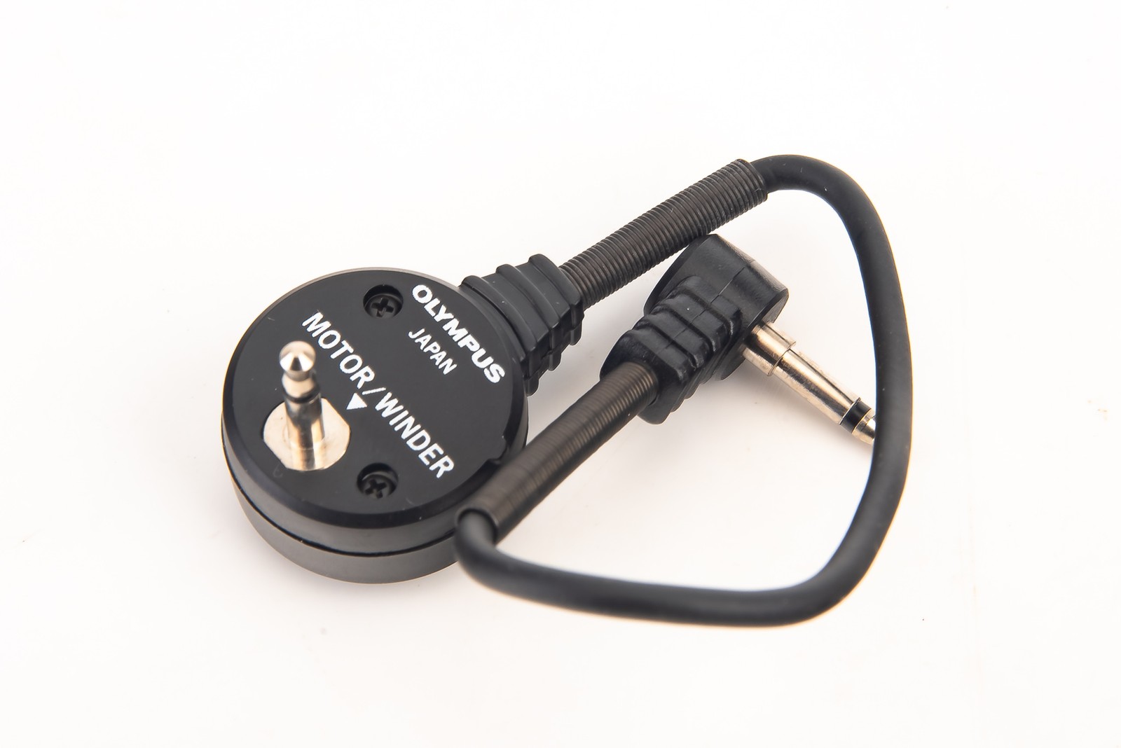 Olympus M. In-Focus Trigger Cord for OM-30 Winder & 35-70mm f/4 Lens in Box V24
