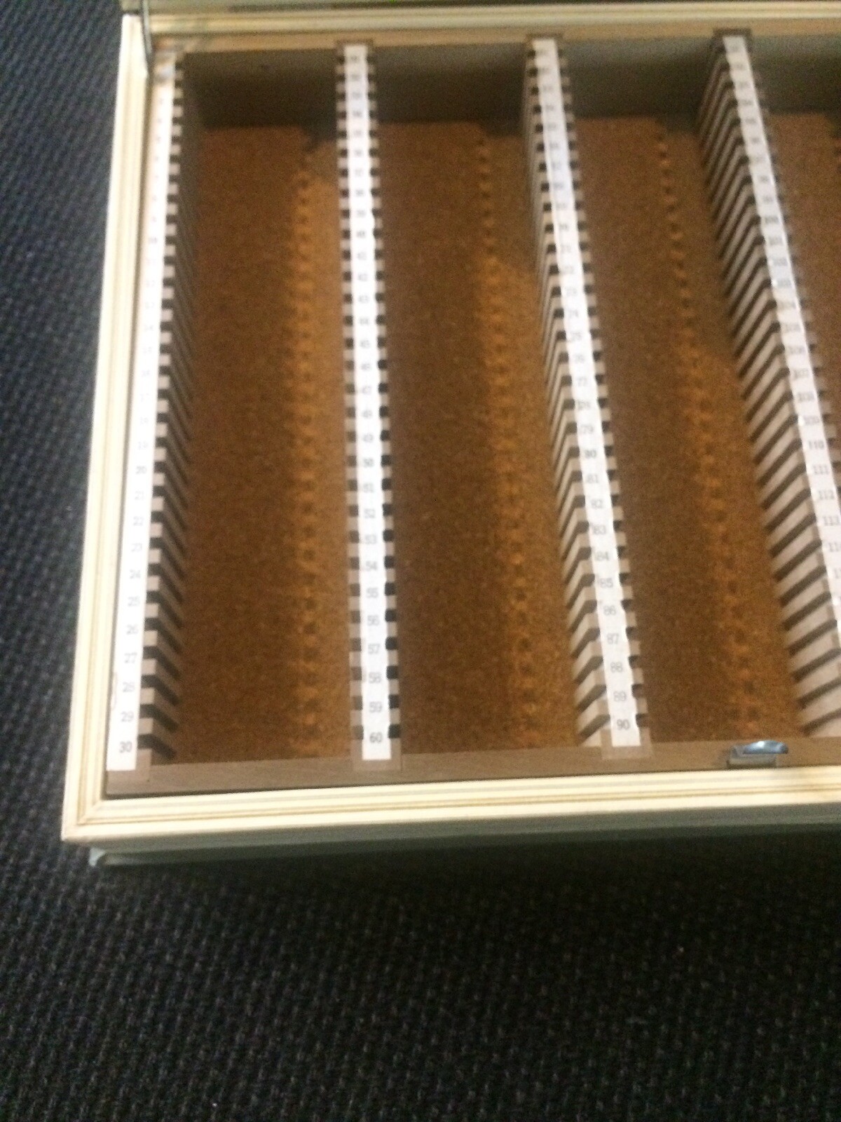 Minette Product Slide projector Book holder storage. 150 Slides Viewing Screen