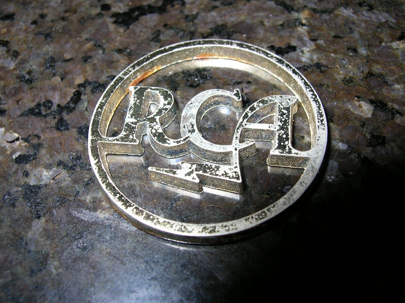 GE and RCA Broadcast Logos Metal Script Glue on Screw on Castings