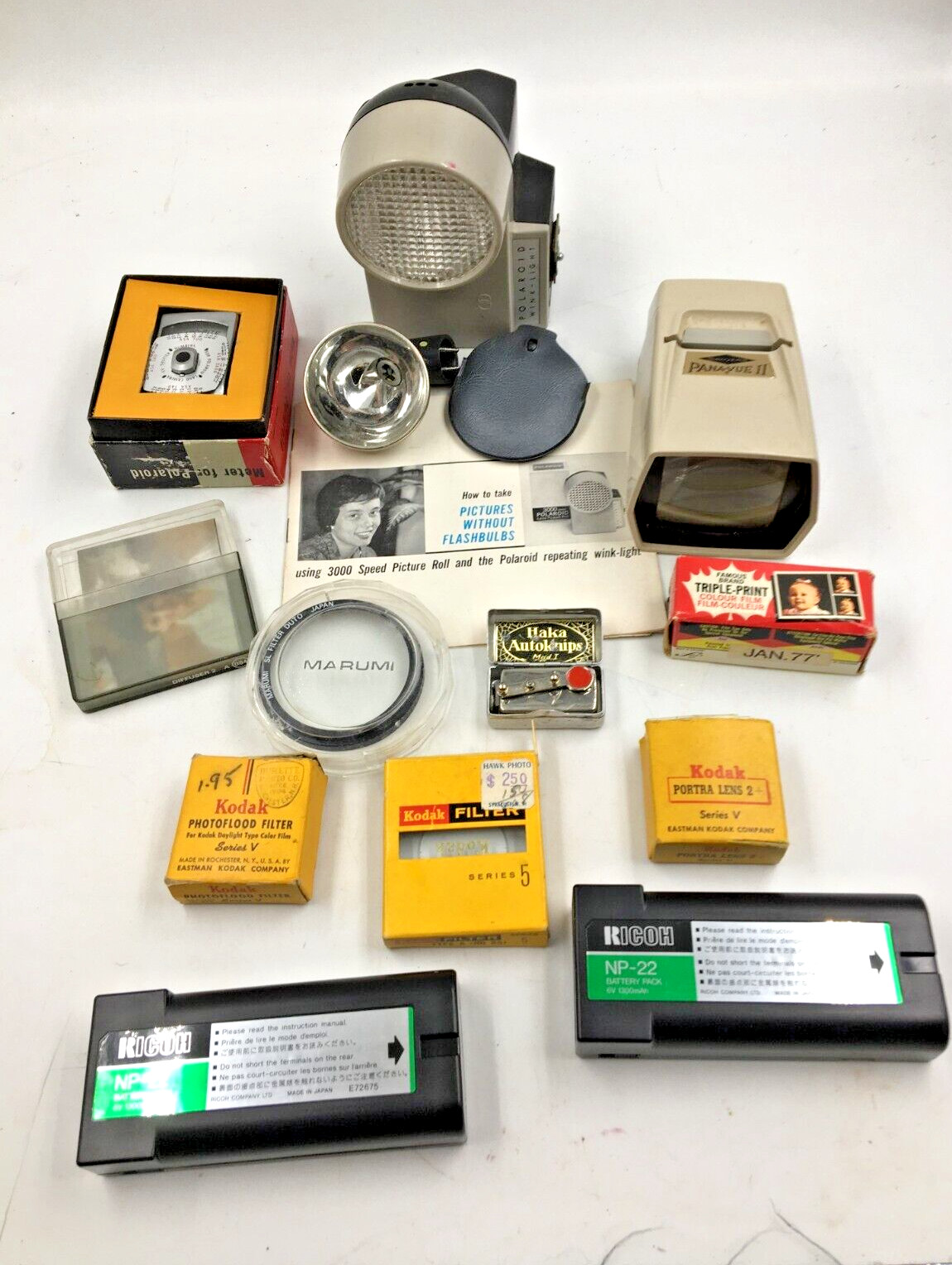 Vintage Camera Accessories Lot All Untested As Is-Wink Light,Autoknips,Filters