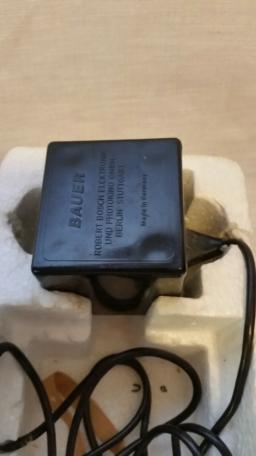 VINTAGE Bauer E 200 Autoblitz Flash w/ Accessories