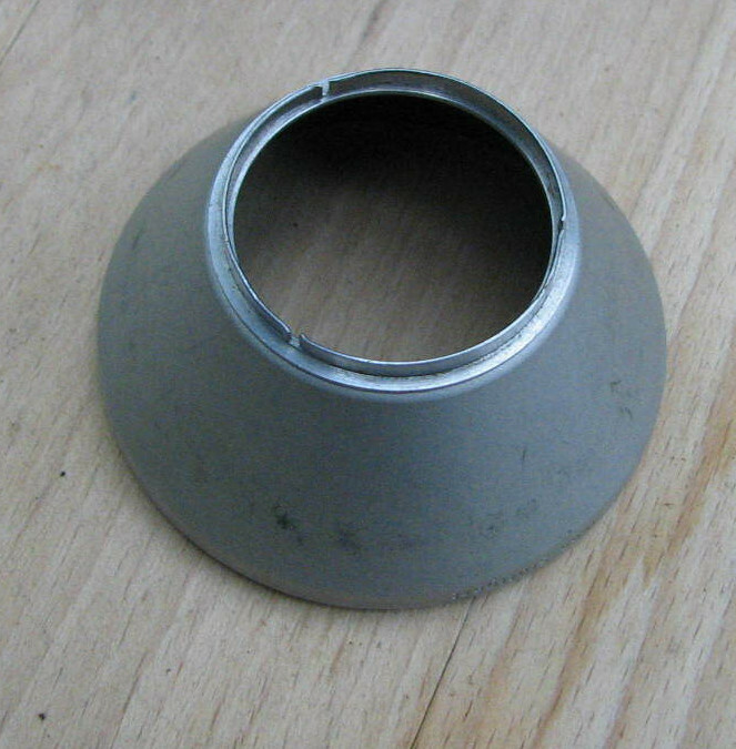 32mm push fit slip on genuine Zeiss Ikon Nettar lens hood slip on shade 1111A32