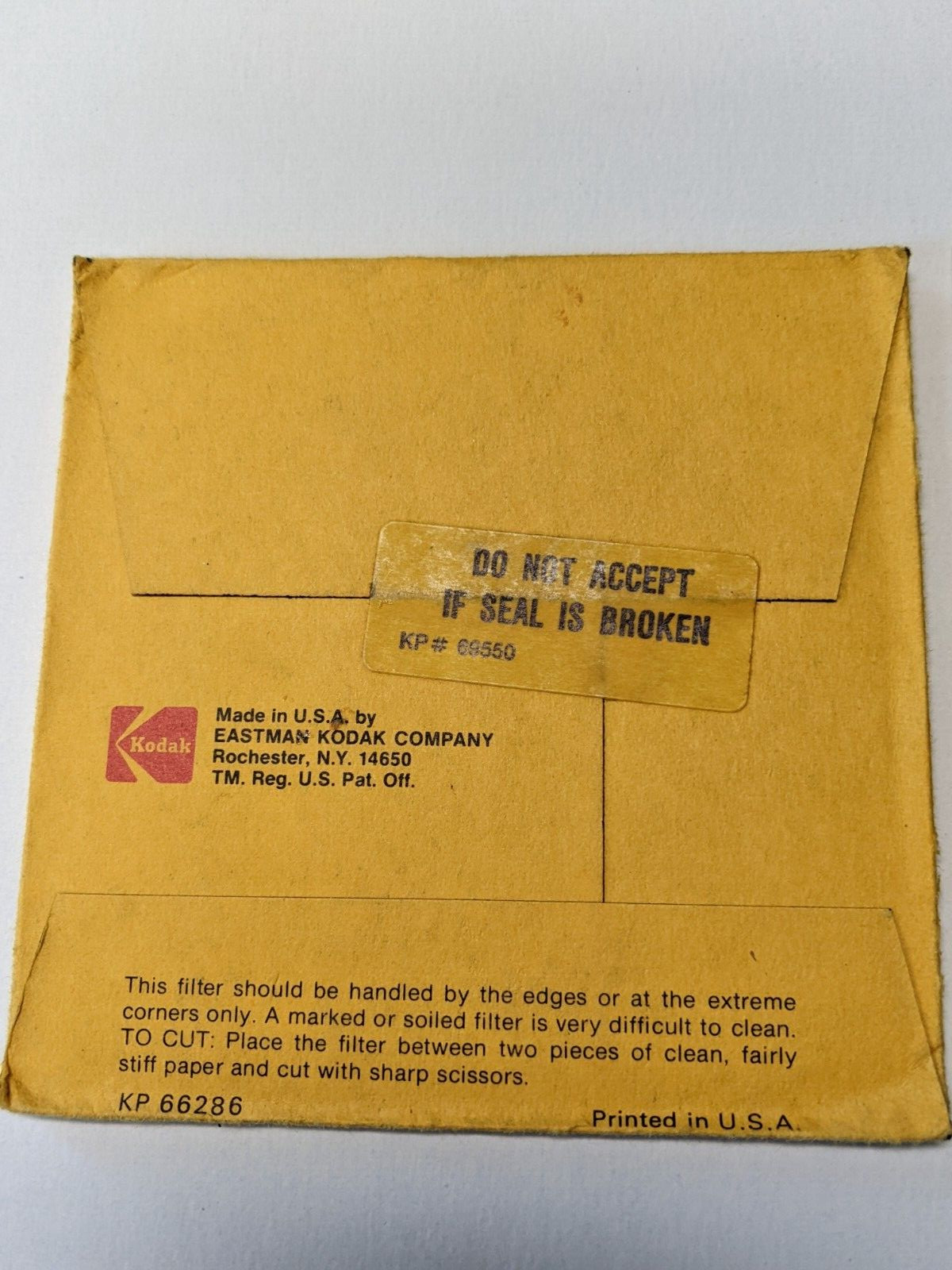 2Pc Vintage Kodak 85N6 Wratten Gelatin Color Filter 75mmx75mm in 149 6207 Sealed