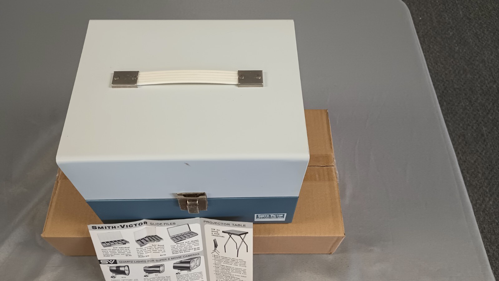 Smith Victor Film 12 Reel (RC-2 400 FT 8 MM) Metal Storage Case & sales pamphlet
