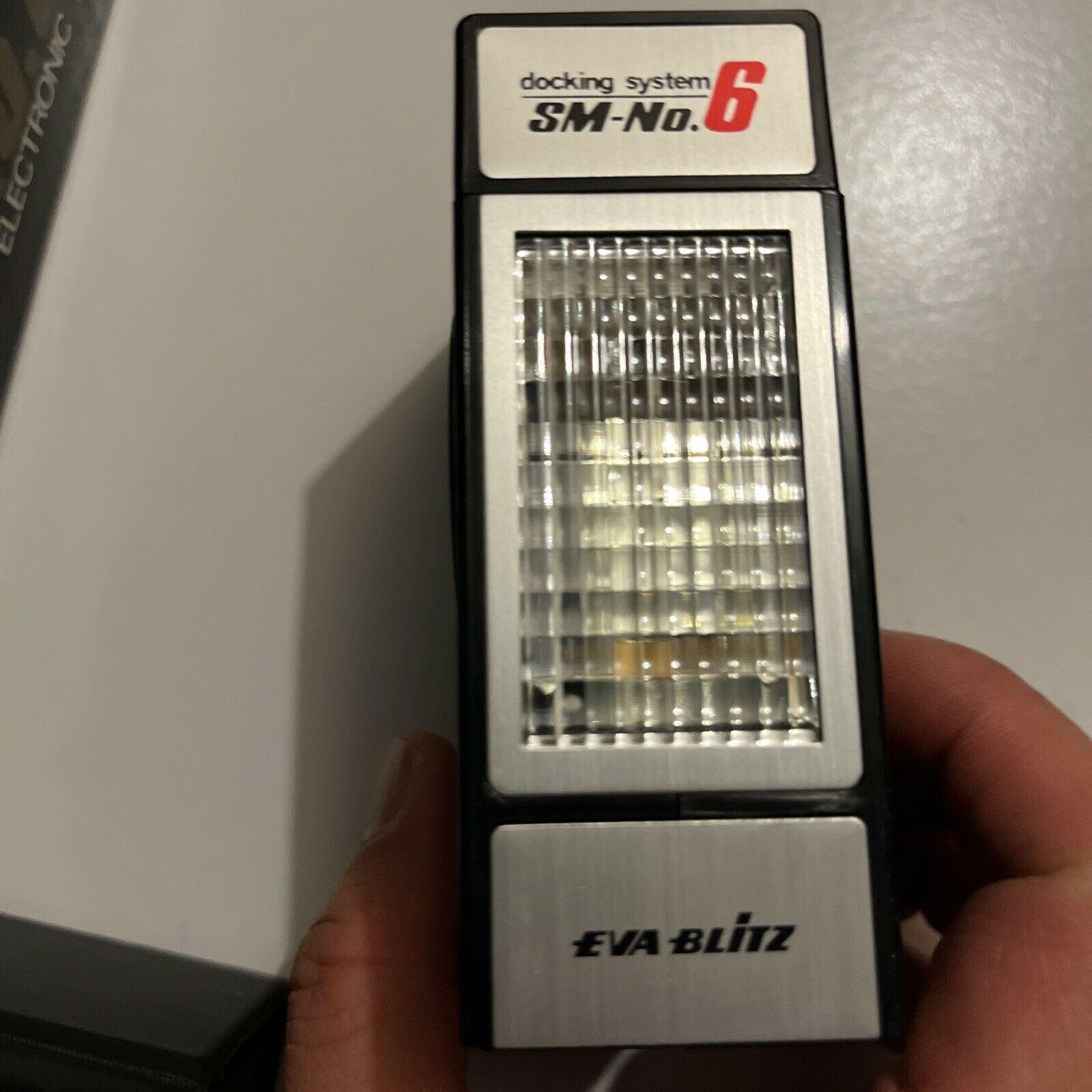 Minette Eva Blitz SM-No. 6 Docking System – Transistorized Electronic Flash