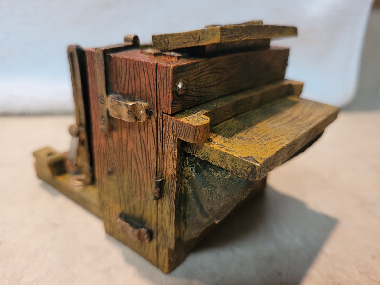 Darice Antique Style Camera Photo Or Card Holder – Early 19th Century Camera