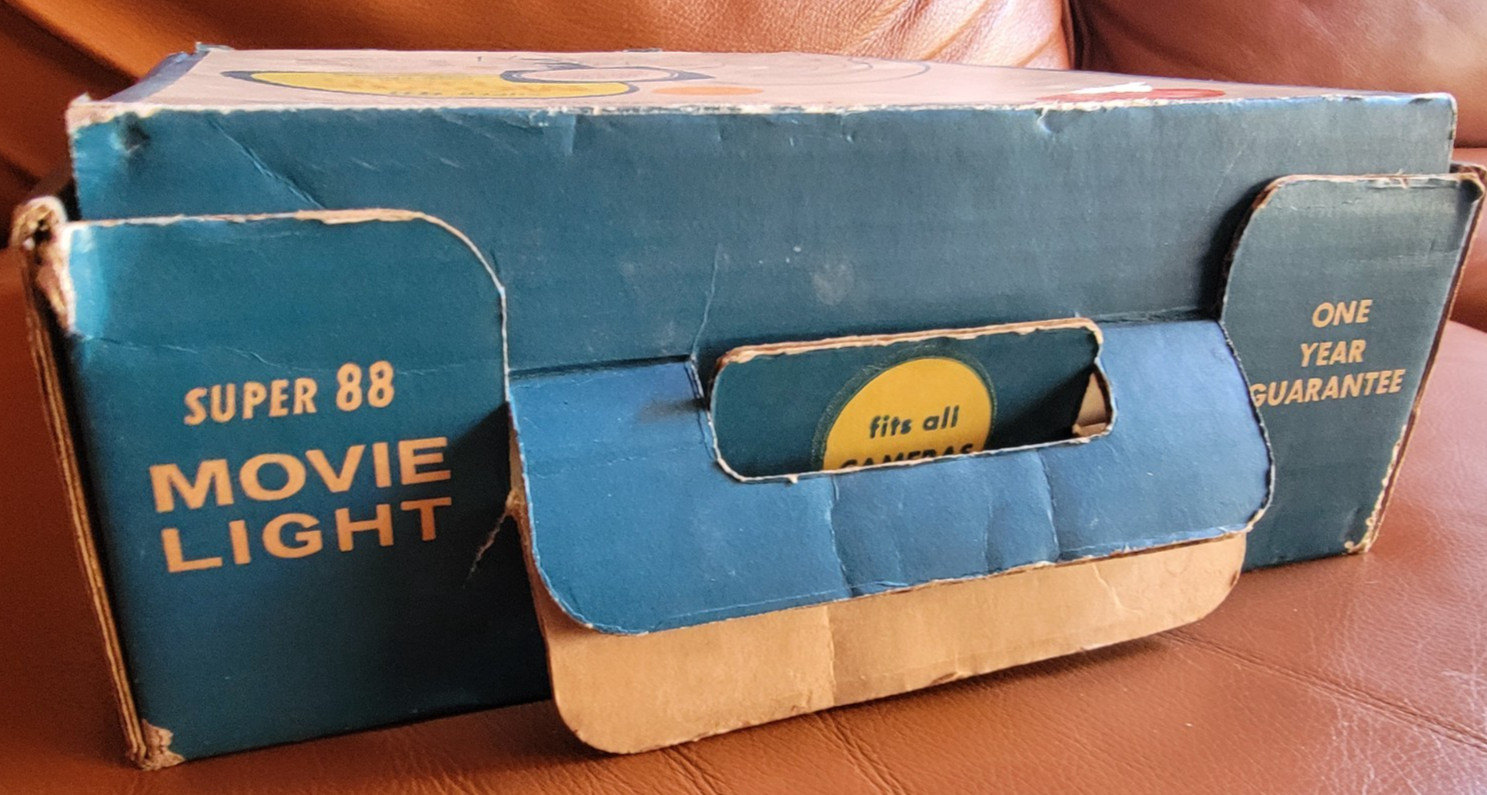 Atlas Warner General Electric Super 88 Movie Light-650w-Sealed Beam