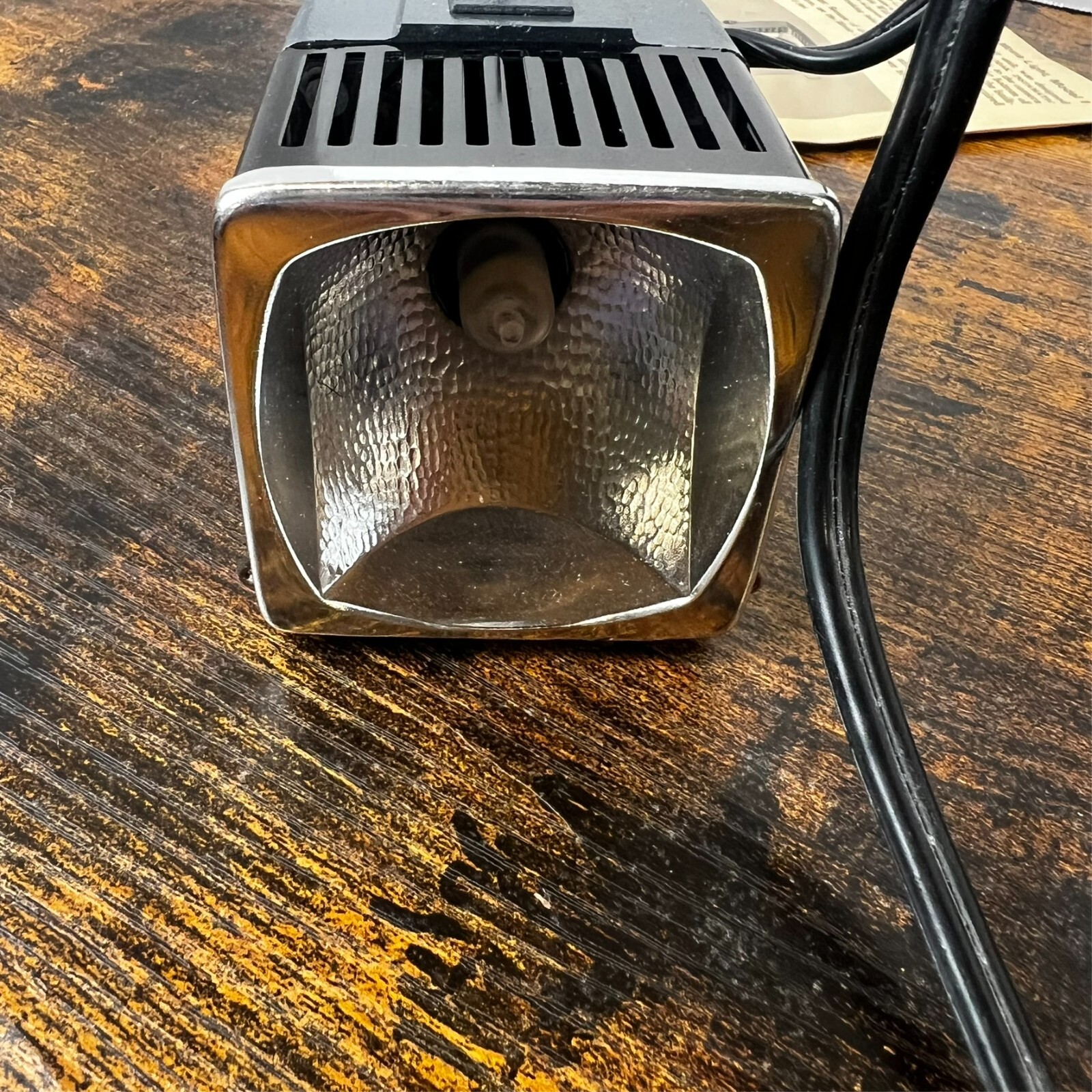 Vintage Kodak Instamatic Movie Light Model 1 No. D375 in Box Needs New Bulb