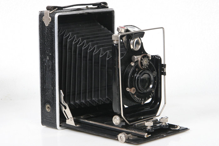 9×12 Folding Plate Camera w/ Busch Leukar 150mm f6.8 Lens