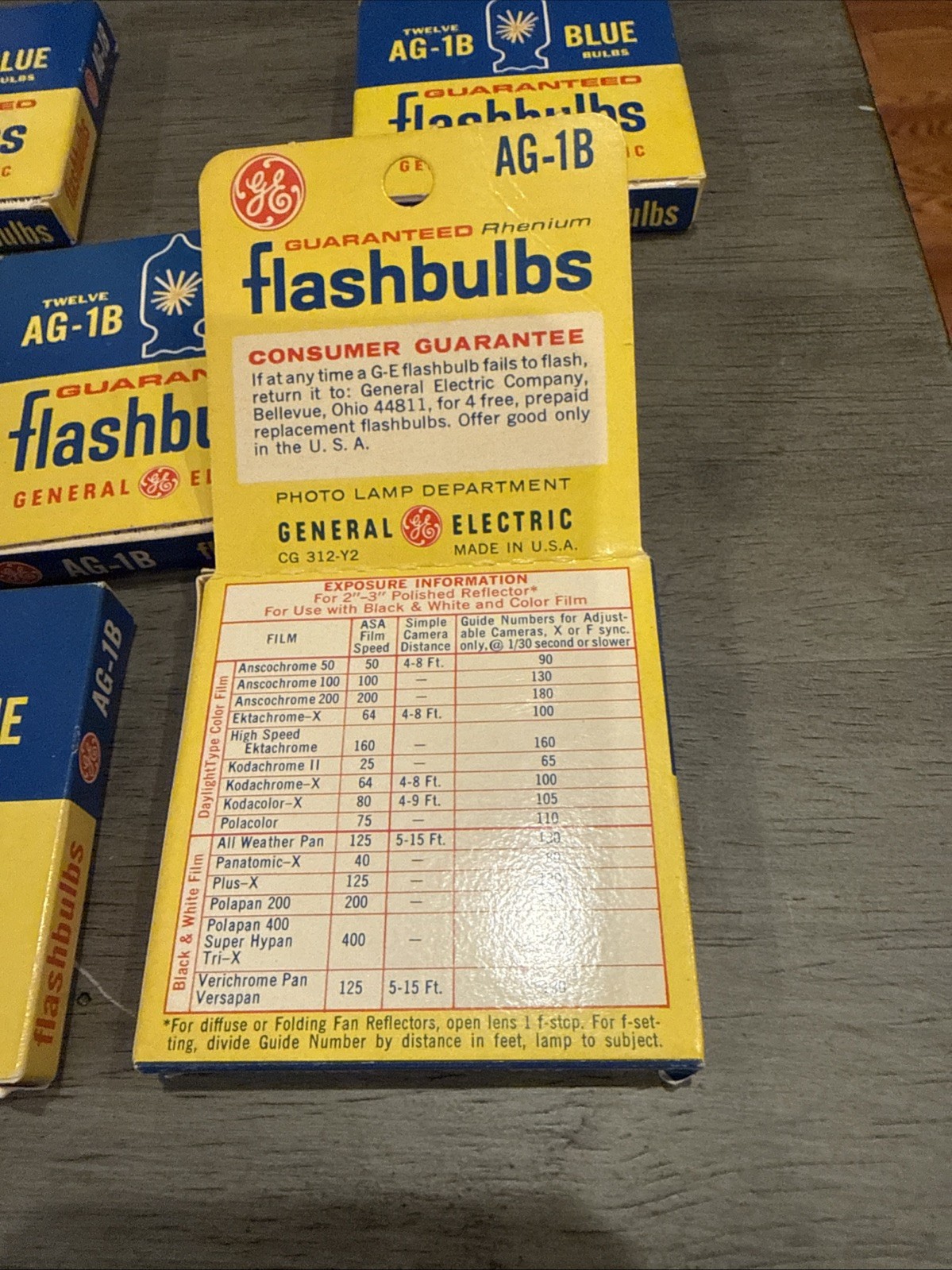 General Electric AG-1B Flashbulbs-5 Boxes Of 12/ 60 Bulbs- Vintage