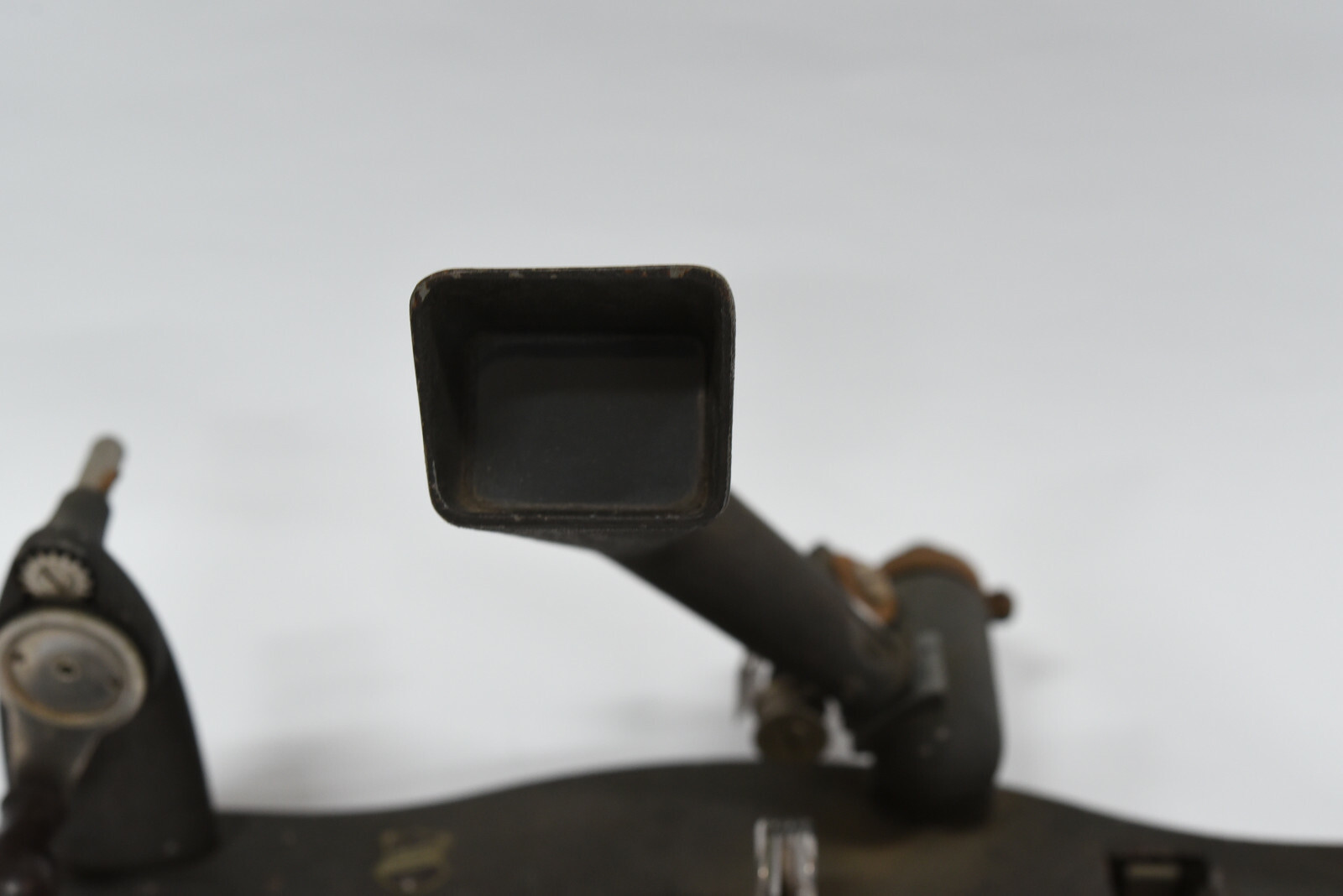 Vintage Bell and Howell Standard 8mm Film Viewer/Editor/Splicer Model: 136 -RARE